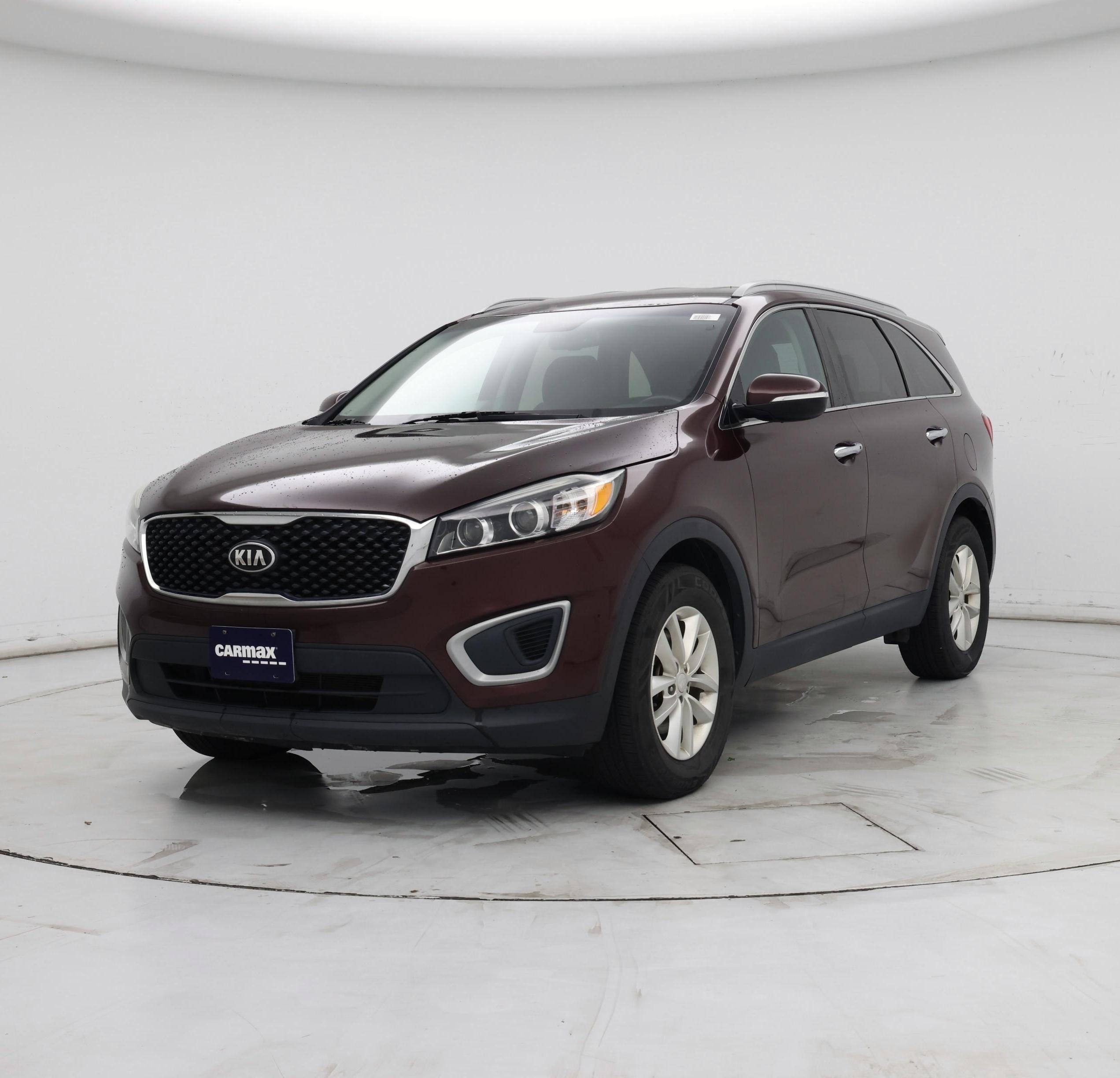 Thumbnail: 2017 Kia Sorento - 4