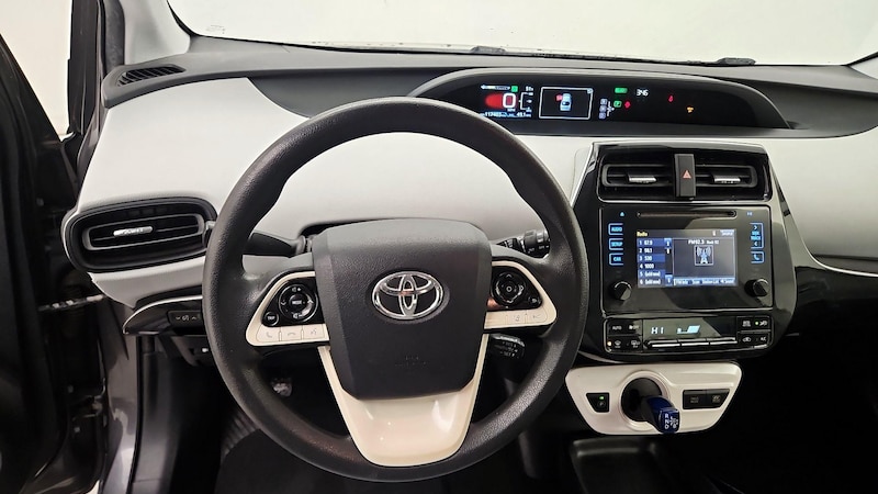 2017 Toyota Prius Two 10