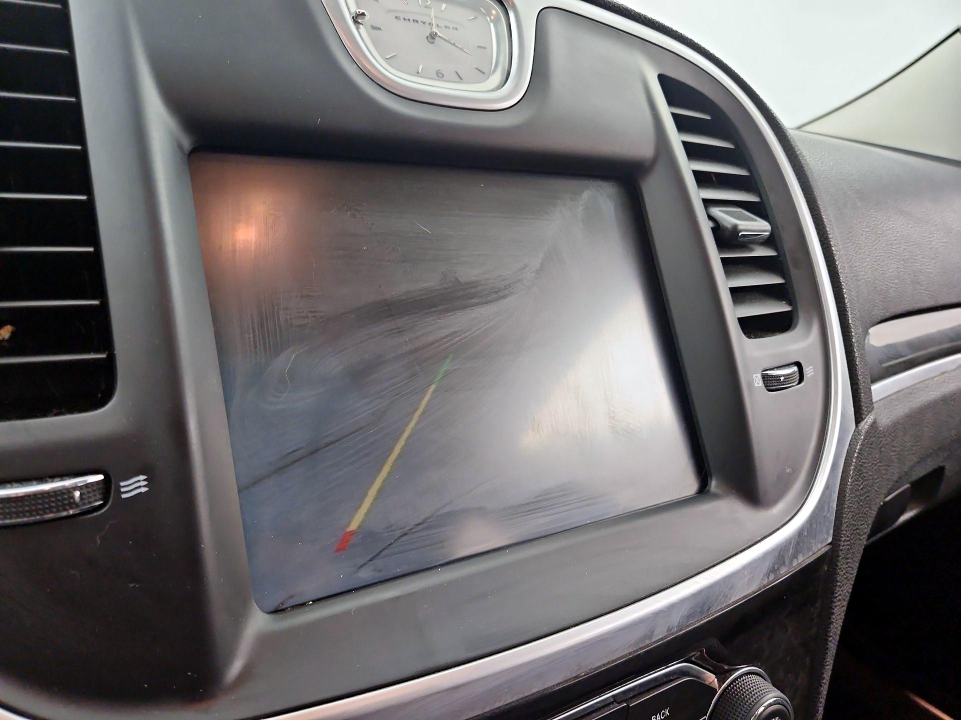 Thumbnail: 2016 Chrysler 300 - 14