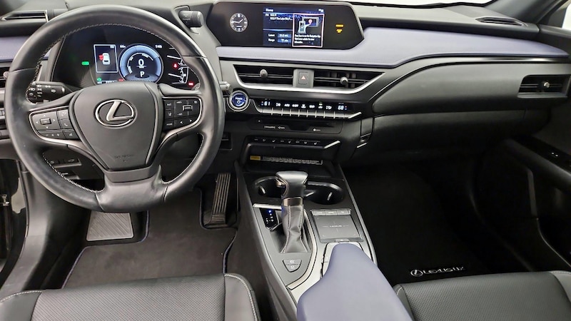 2021 Lexus UX 250h 9