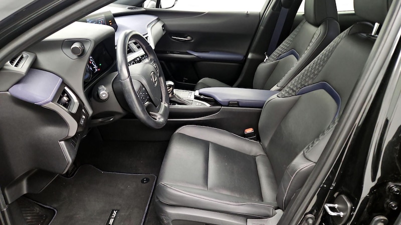2021 Lexus UX 250h 11