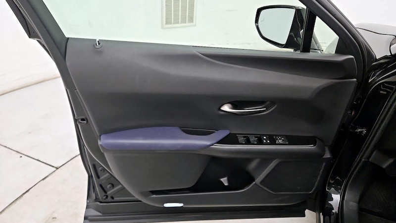 2021 Lexus UX 250h 12