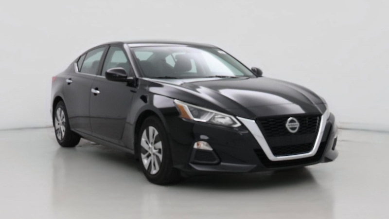 2019 Nissan Altima S Hero Image