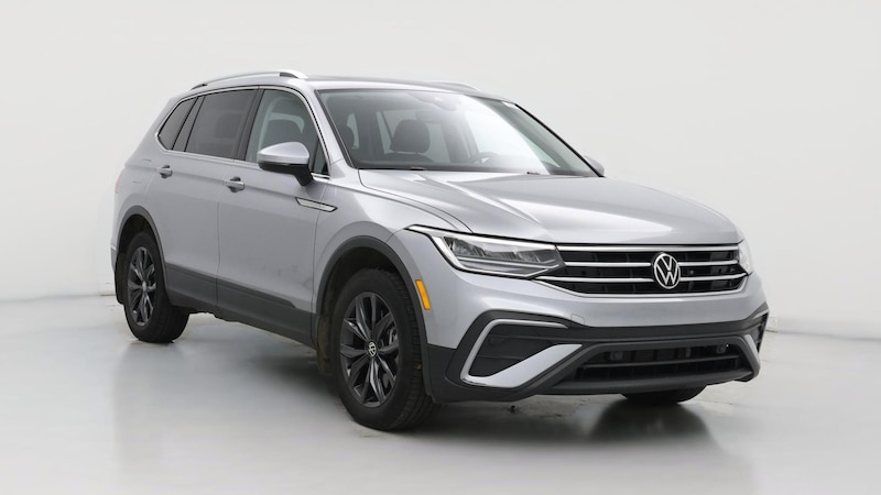 2022 Volkswagen Tiguan SE Hero Image
