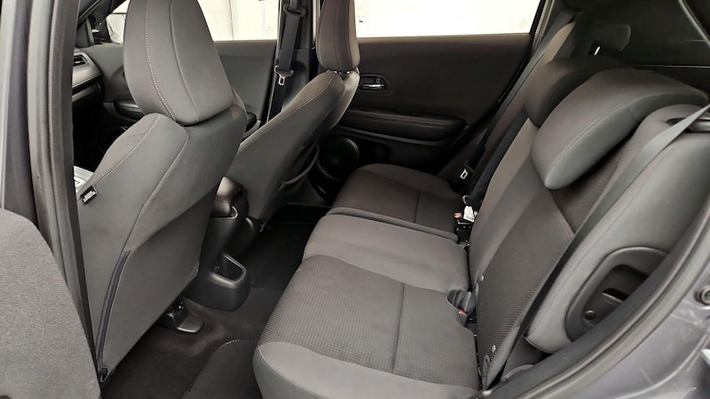2019 Honda HR-V Sport 19