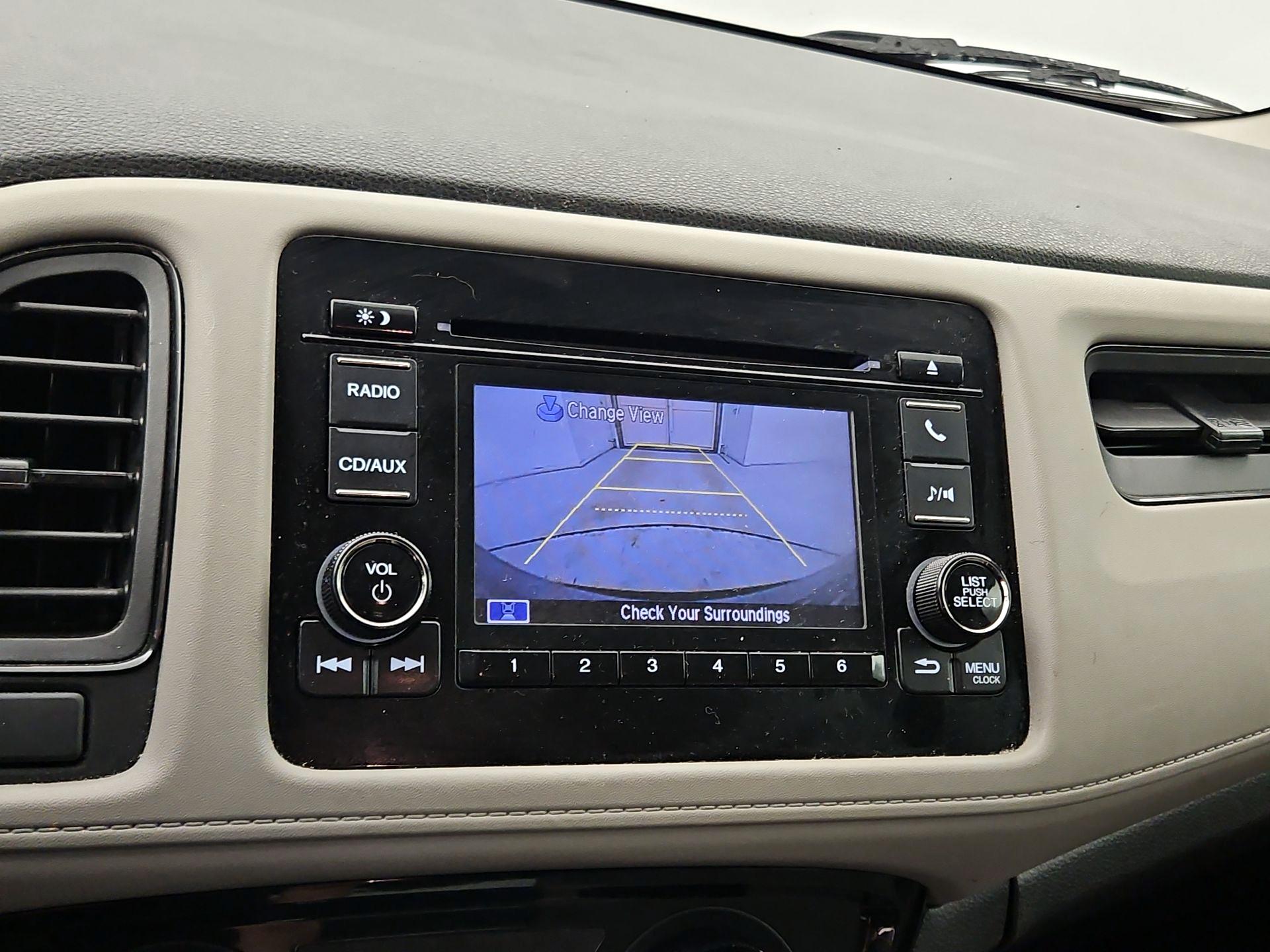 Thumbnail: 2016 Honda HR-V - 14