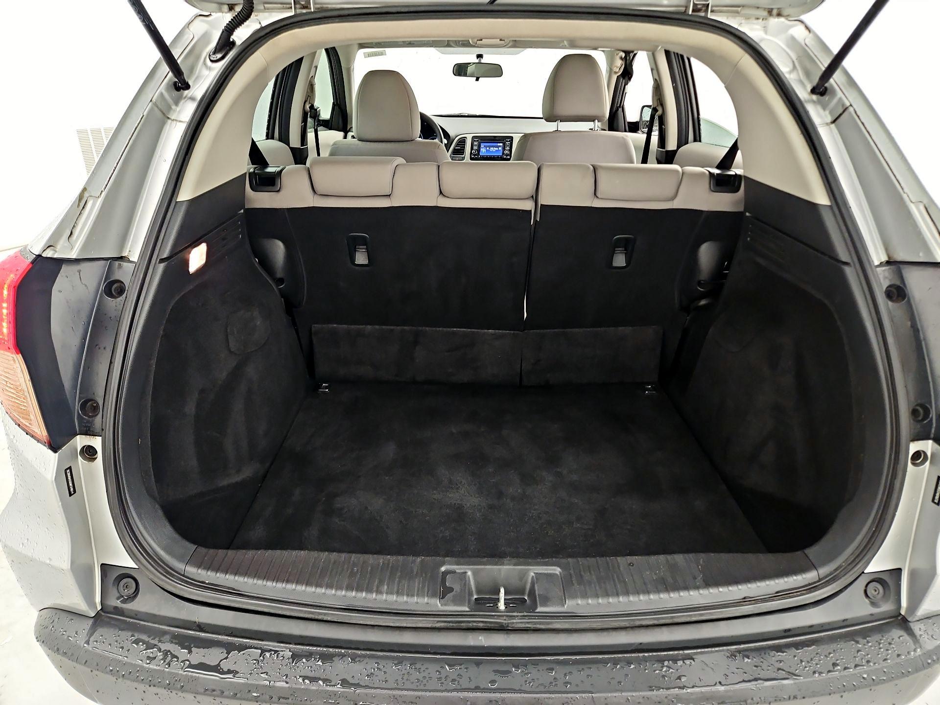 Thumbnail: 2016 Honda HR-V - 20