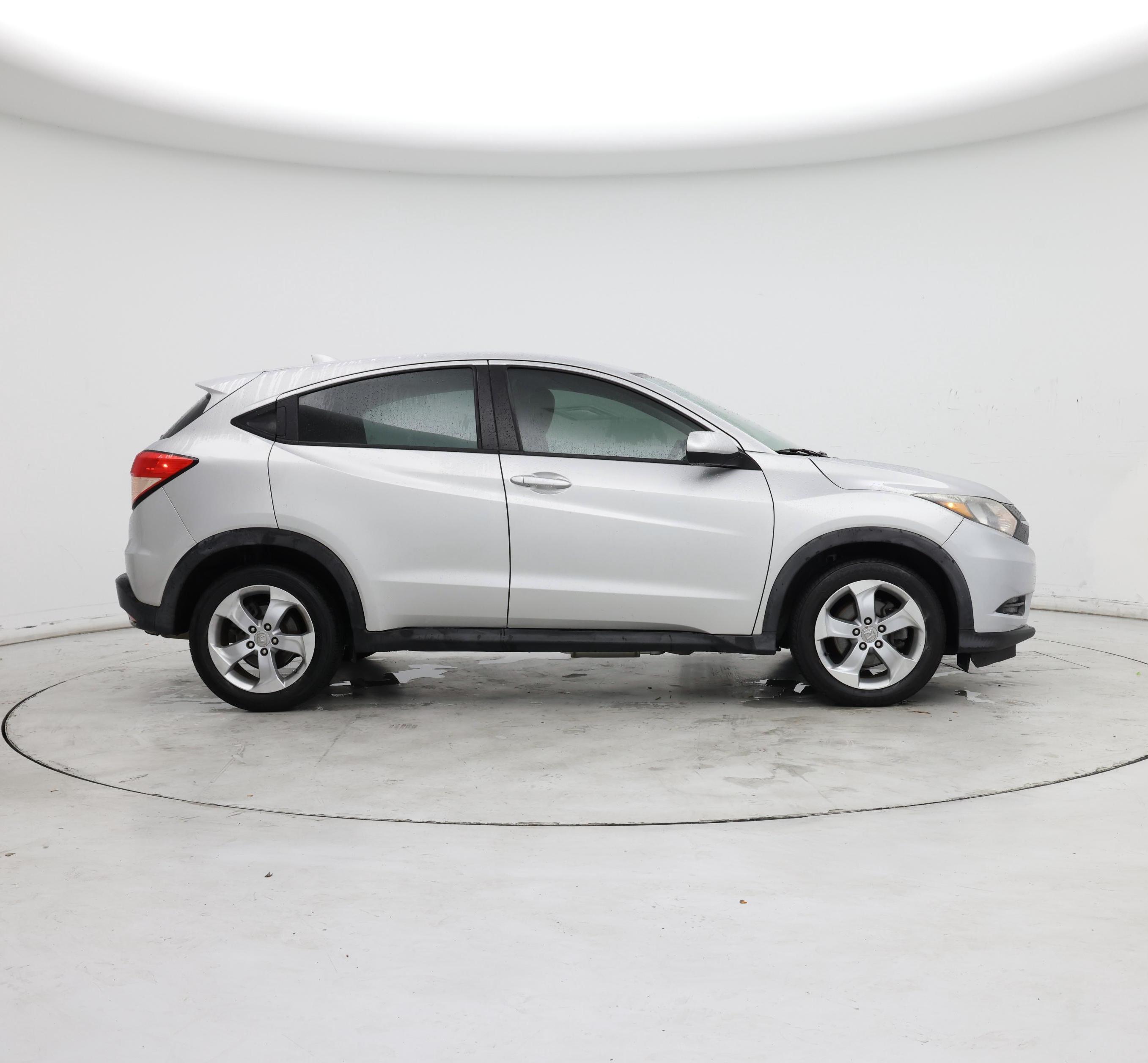 Thumbnail: 2016 Honda HR-V - 7