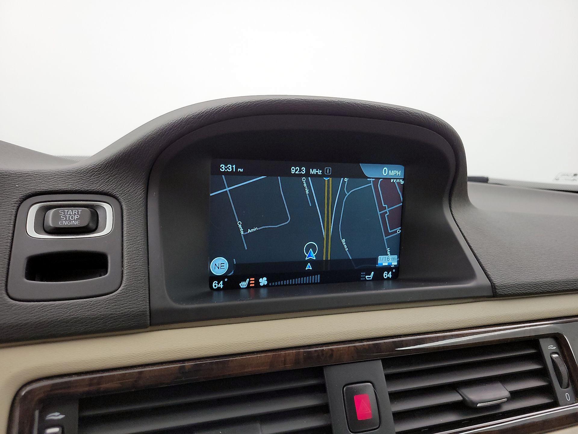 Thumbnail: 2016 Volvo XC70 - 14