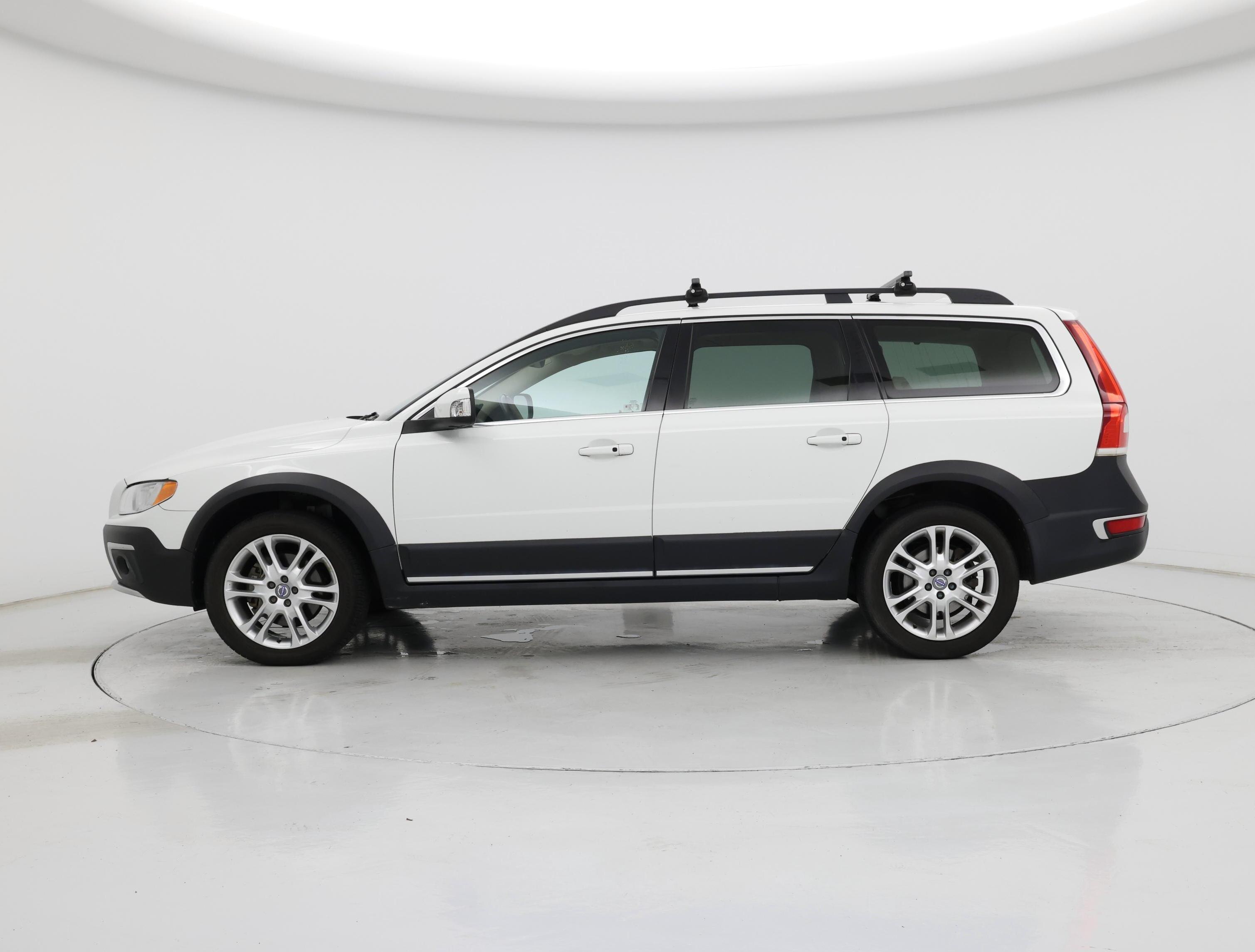 Thumbnail: 2016 Volvo XC70 - 3