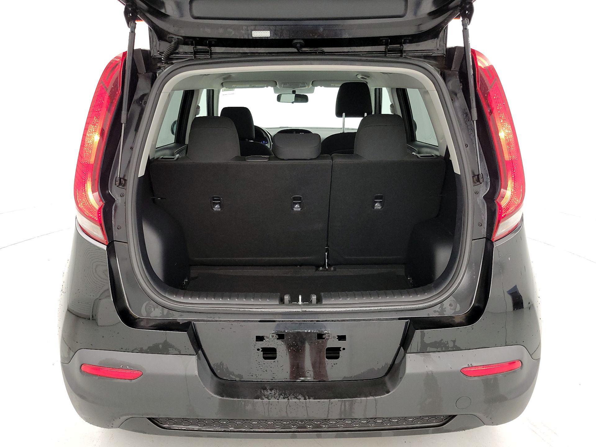Thumbnail: 2020 Kia Soul - 20