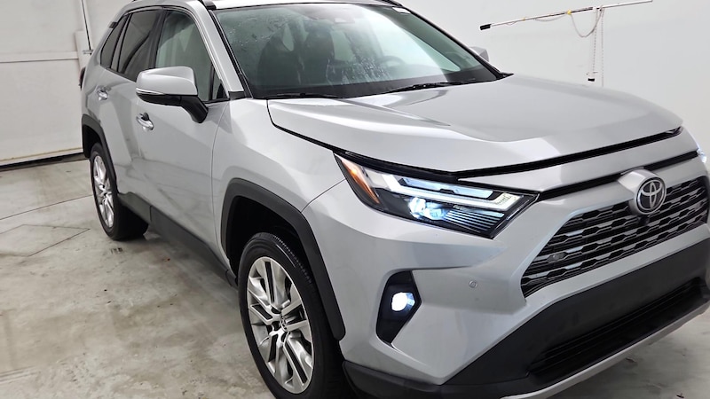 2022 Toyota RAV4 Limited Hero Image