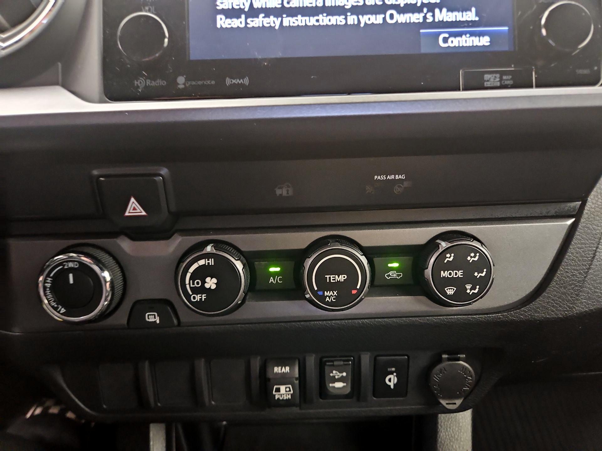 Thumbnail: 2019 Toyota Tacoma - 16