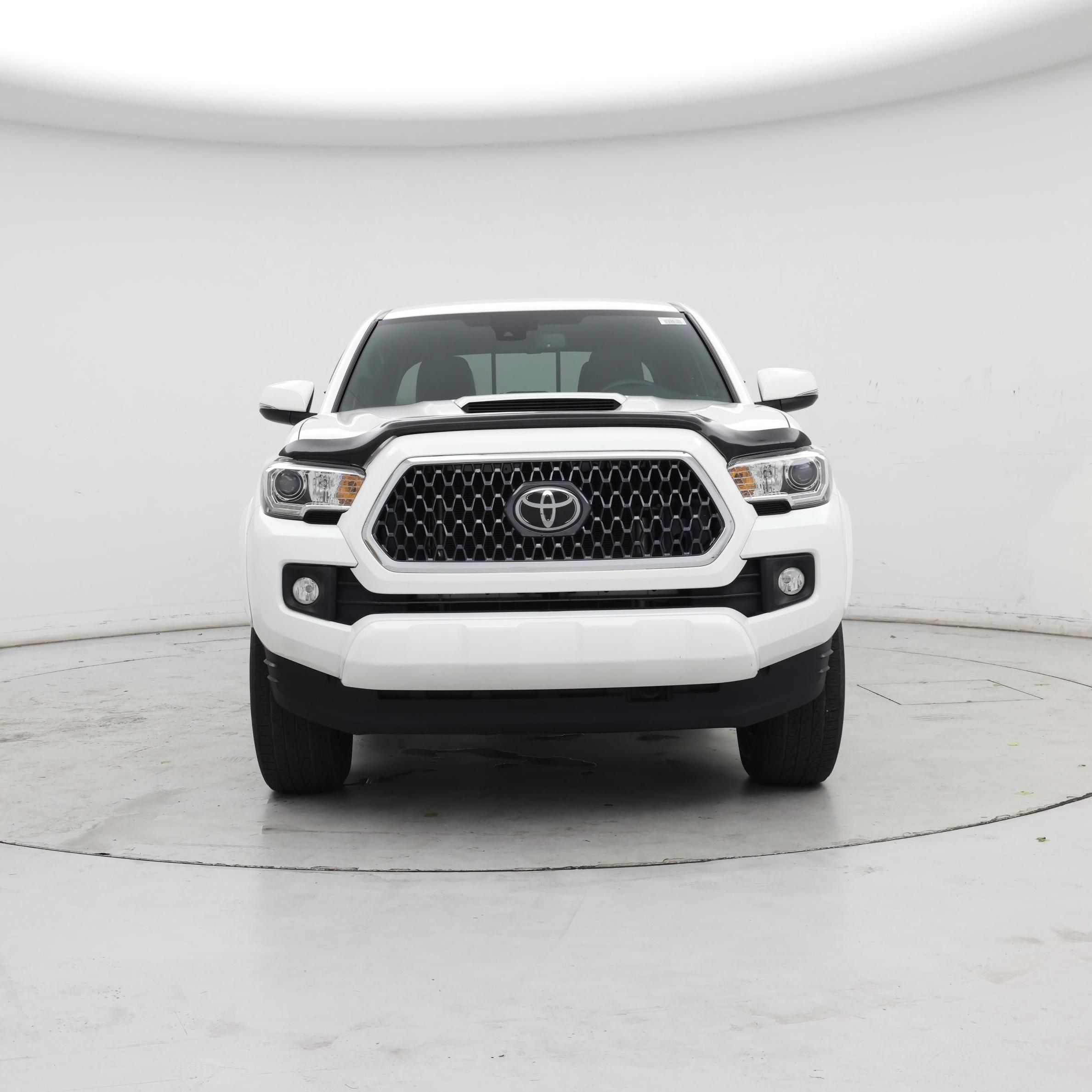 Thumbnail: 2019 Toyota Tacoma - 5