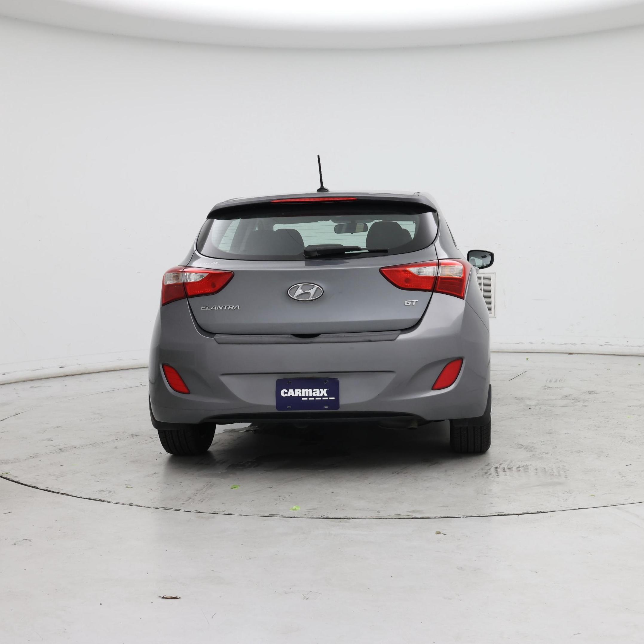 Thumbnail: 2016 Hyundai Elantra - 8