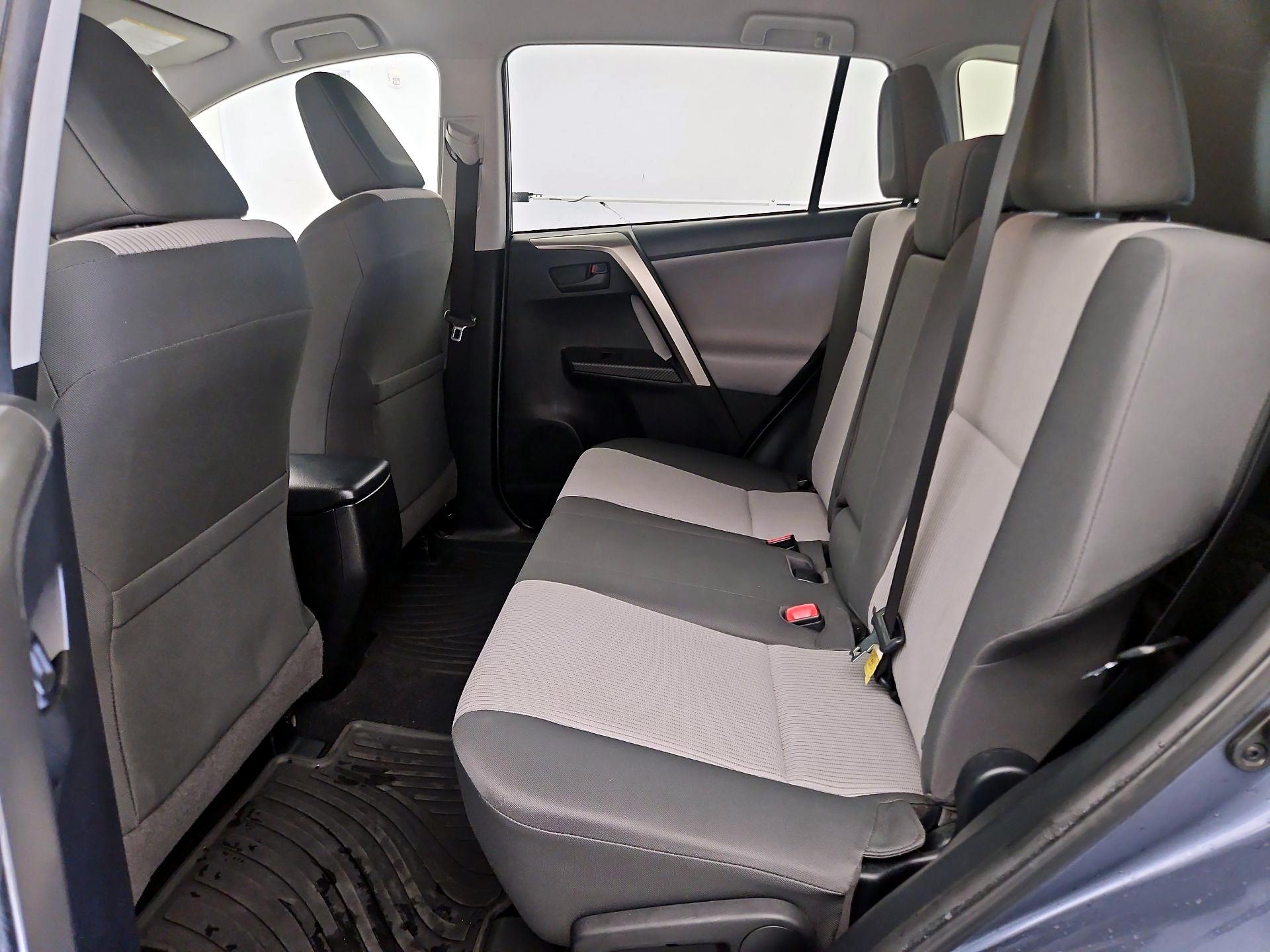 Thumbnail: 2014 Toyota RAV4 - 19