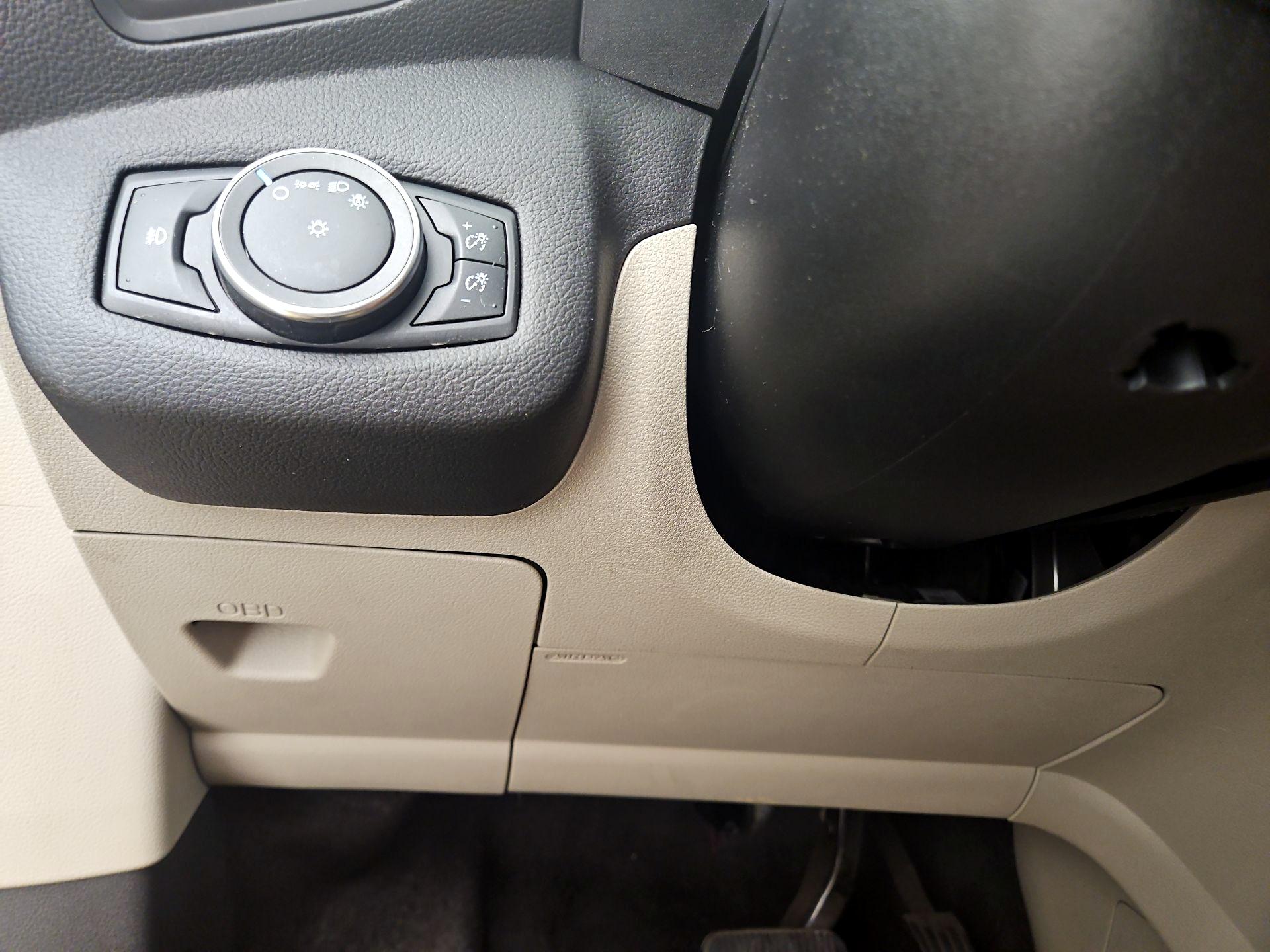 Thumbnail: 2018 Ford C-Max - 13