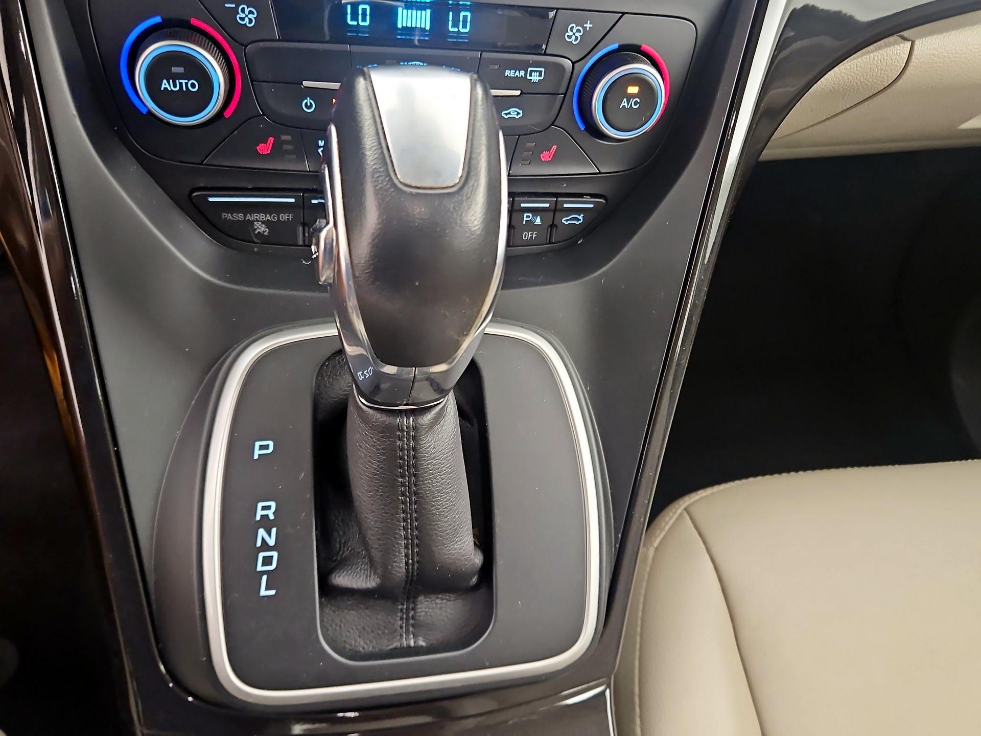 Thumbnail: 2018 Ford C-Max - 17