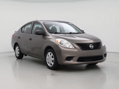 Brown 2014 Nissan Versa S Plus