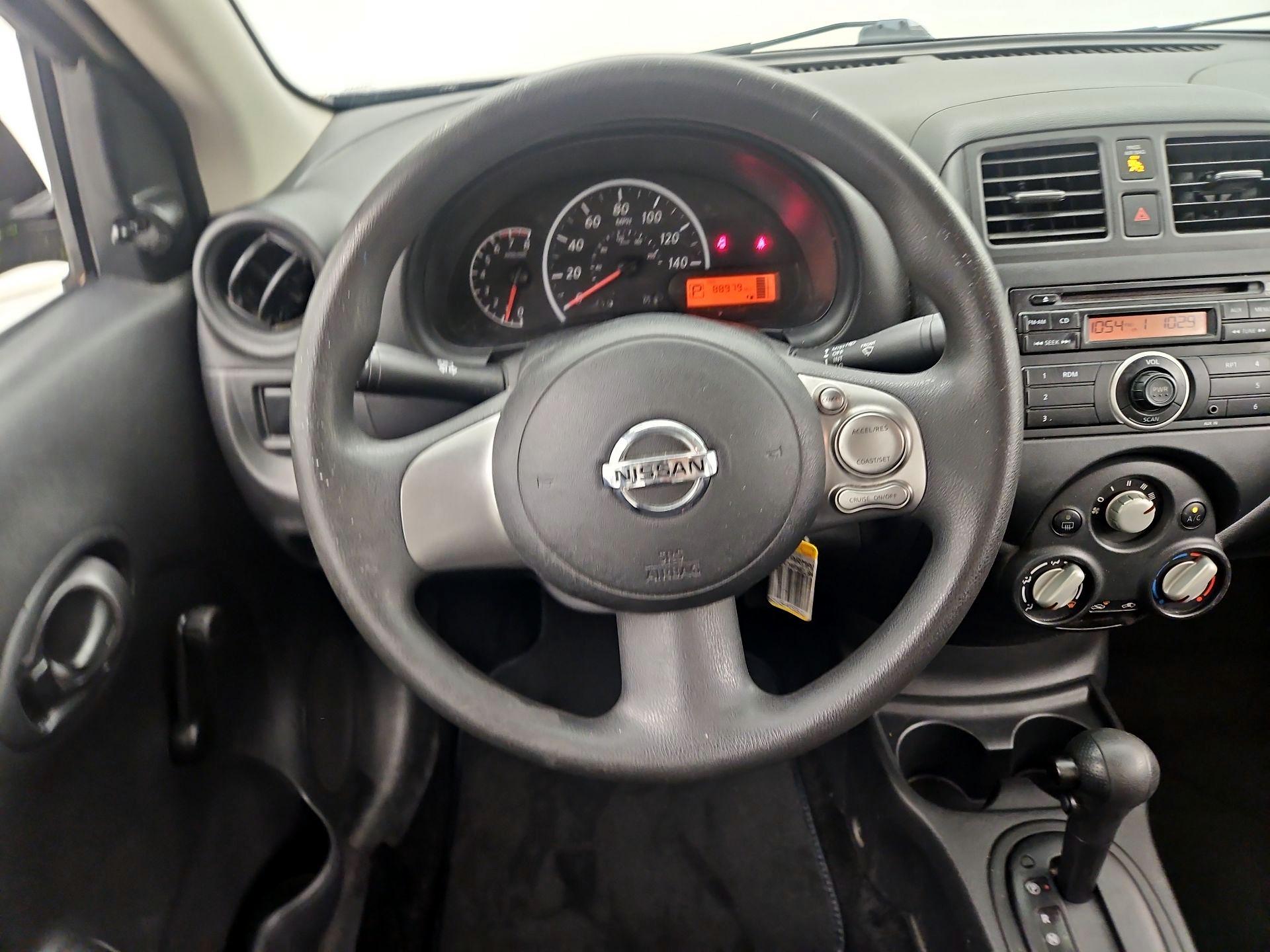 Thumbnail: 2014 Nissan Versa - 10