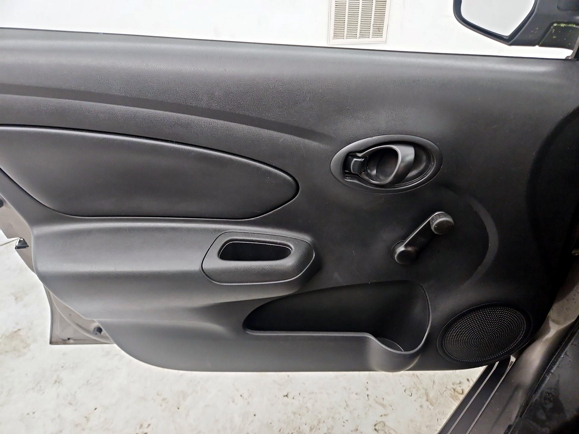 Thumbnail: 2014 Nissan Versa - 12