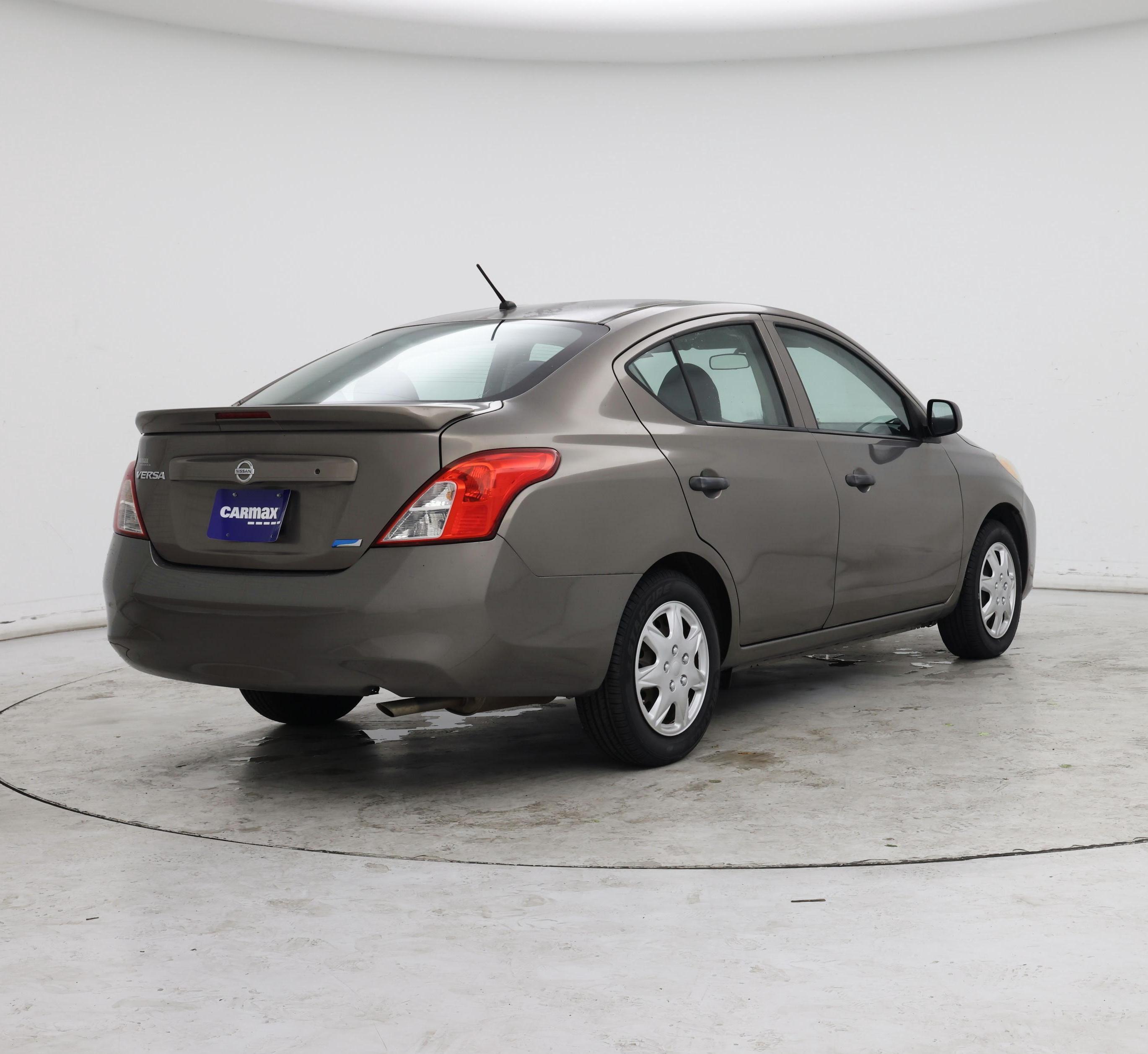 Thumbnail: 2014 Nissan Versa - 8