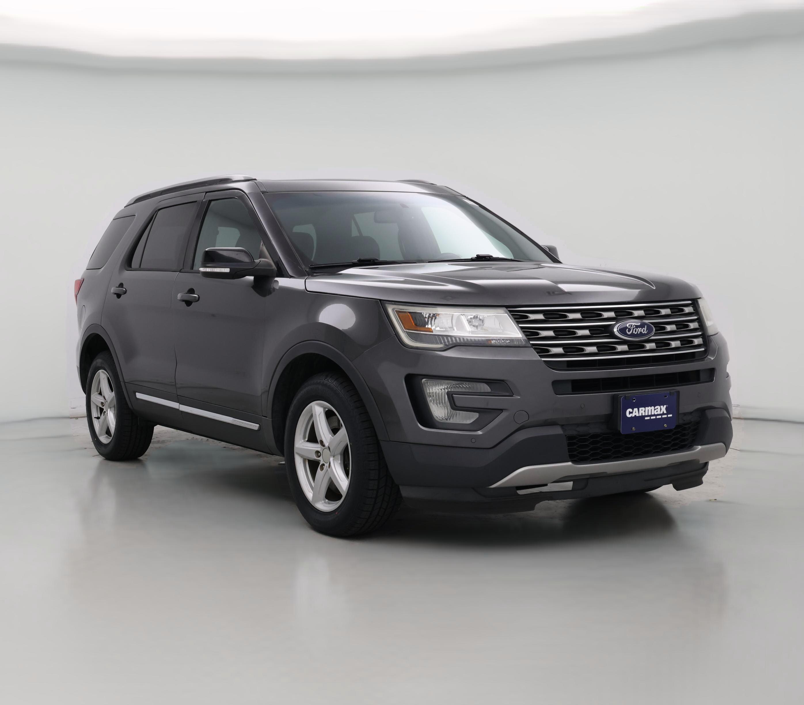 Thumbnail: 2016 Ford Explorer - 1