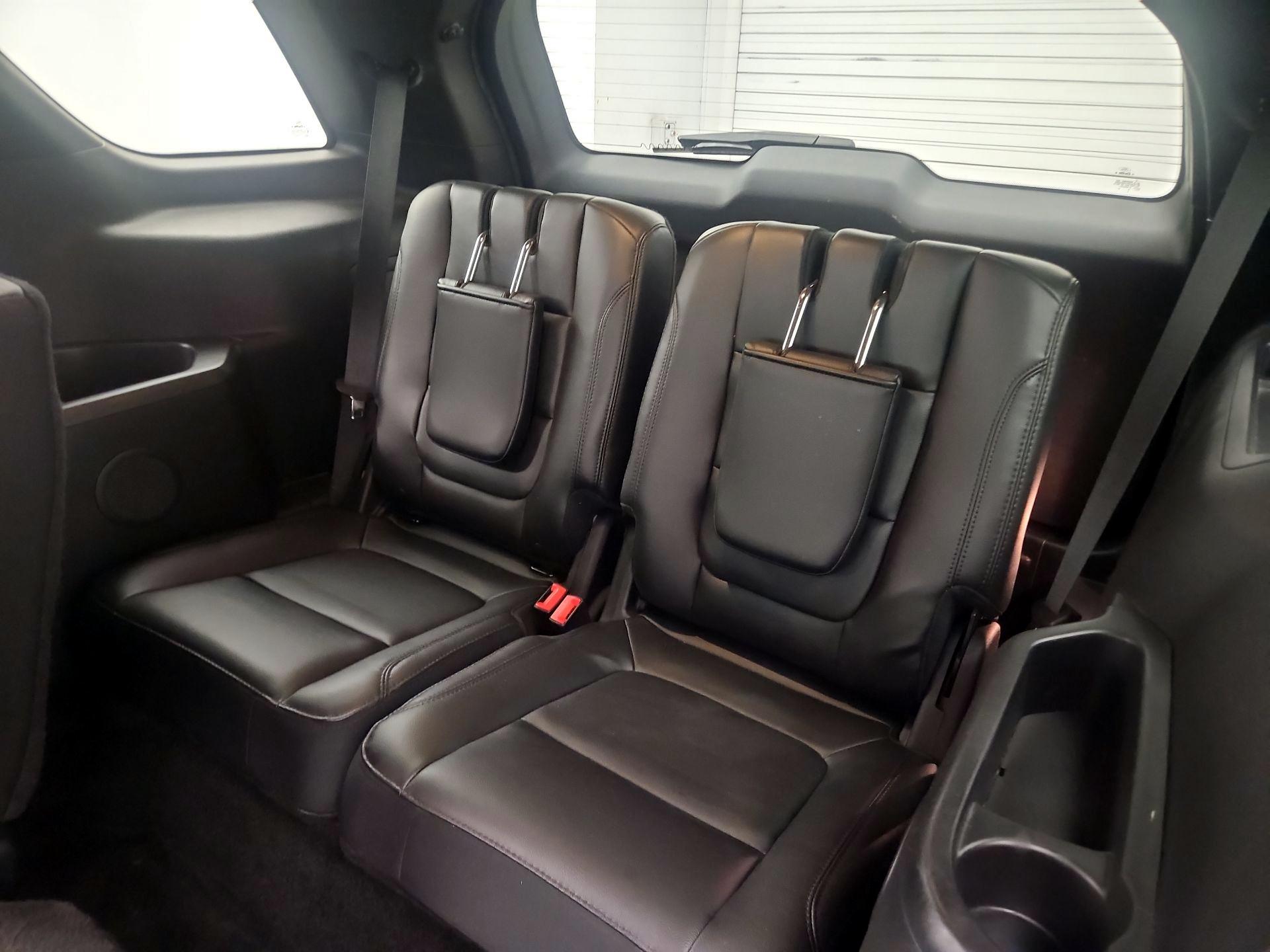 Thumbnail: 2016 Ford Explorer - 20