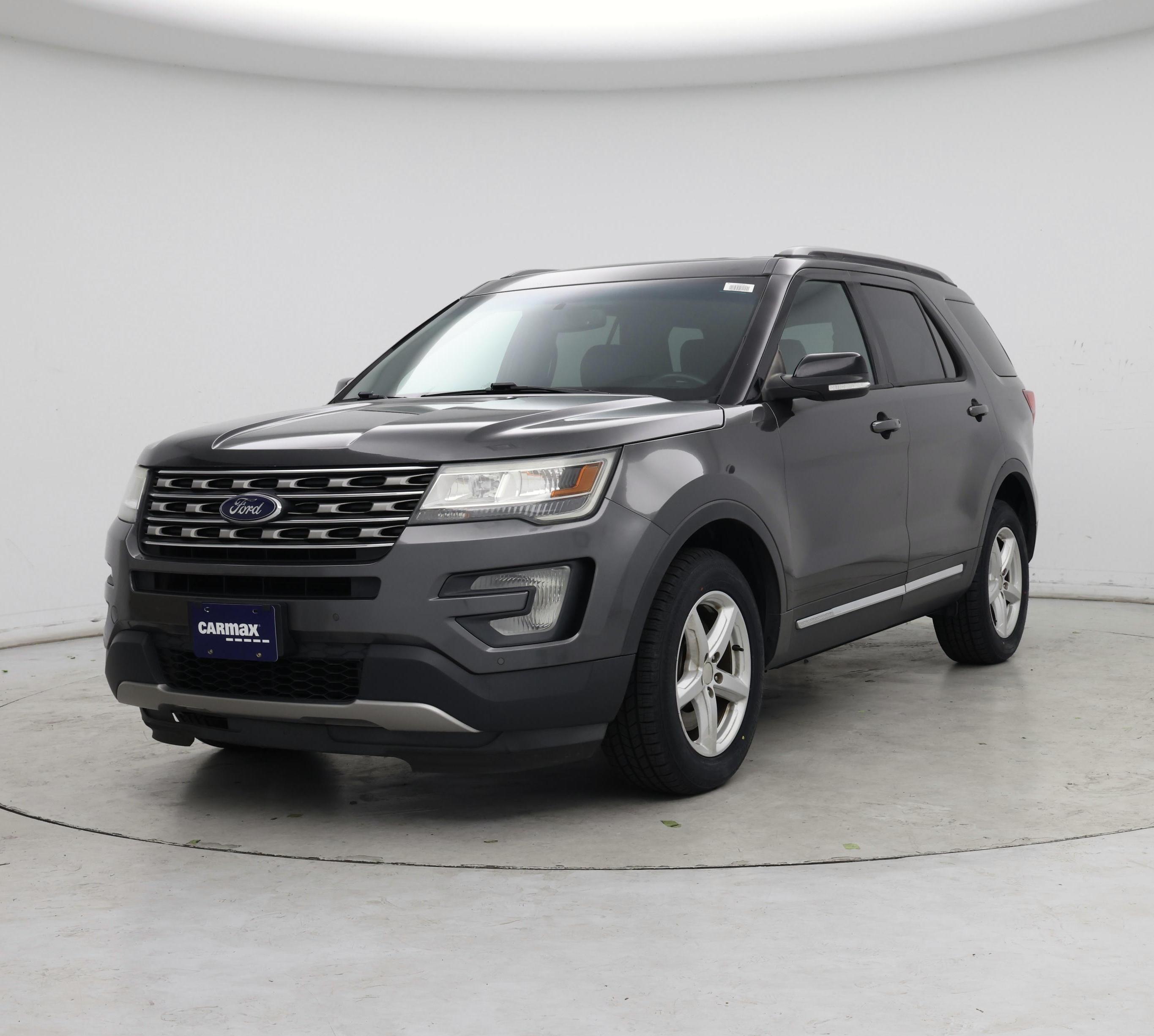 Thumbnail: 2016 Ford Explorer - 4