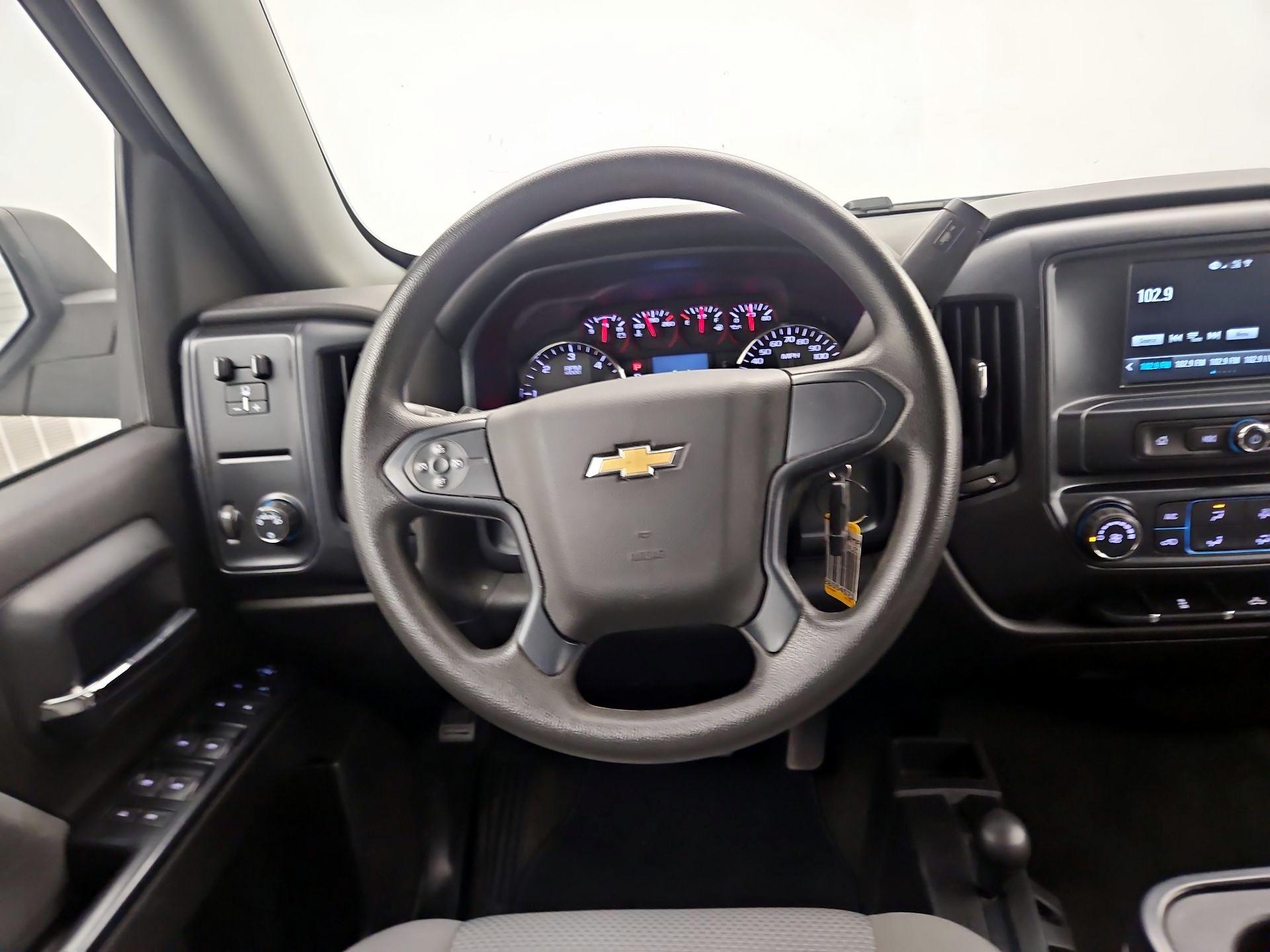 Thumbnail: 2018 Chevrolet Silverado 1500 - 10