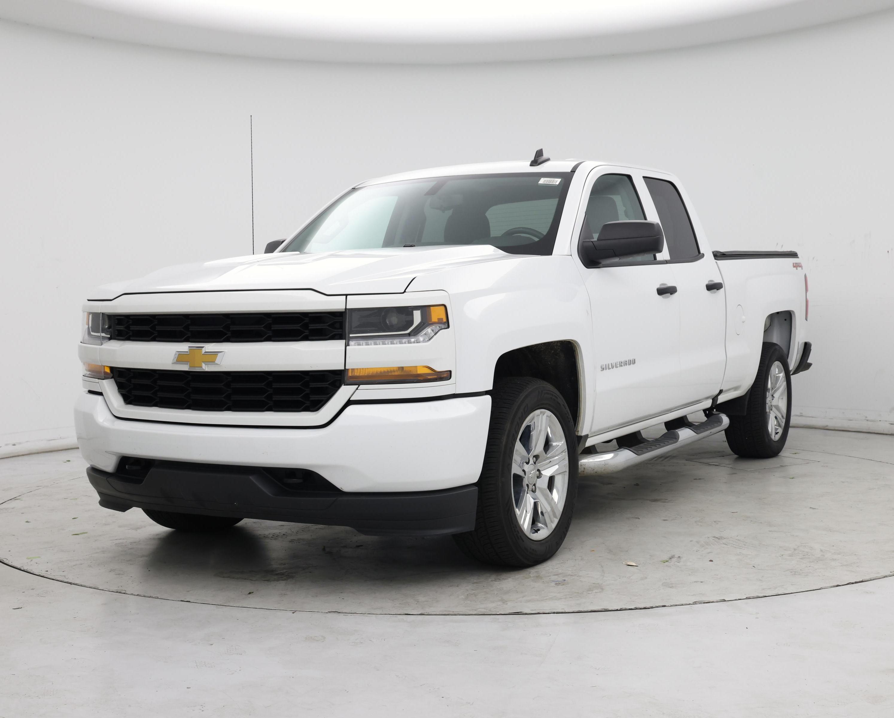 Thumbnail: 2018 Chevrolet Silverado 1500 - 4