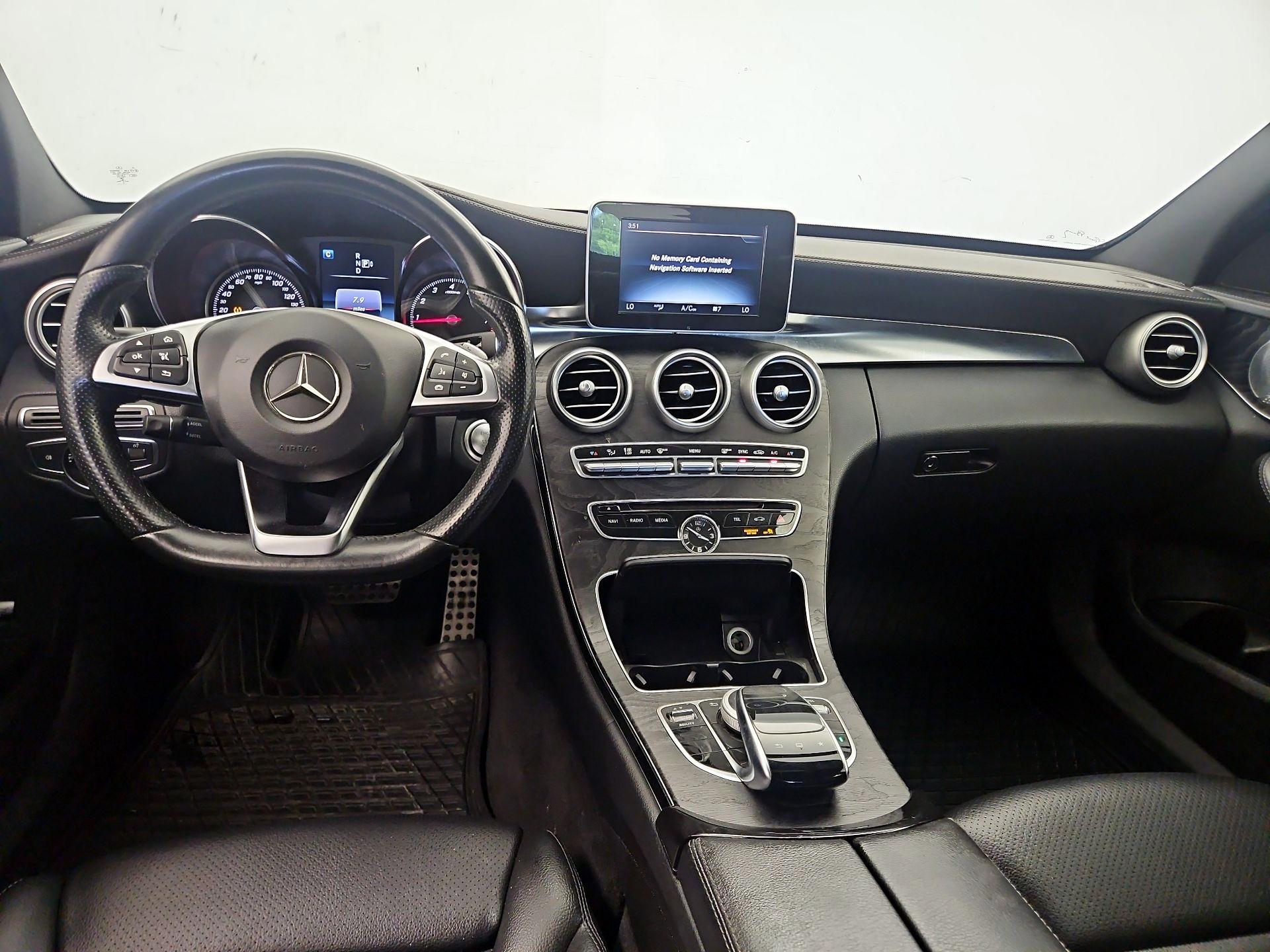 Thumbnail: 2015 Mercedes-Benz C-Class - 9