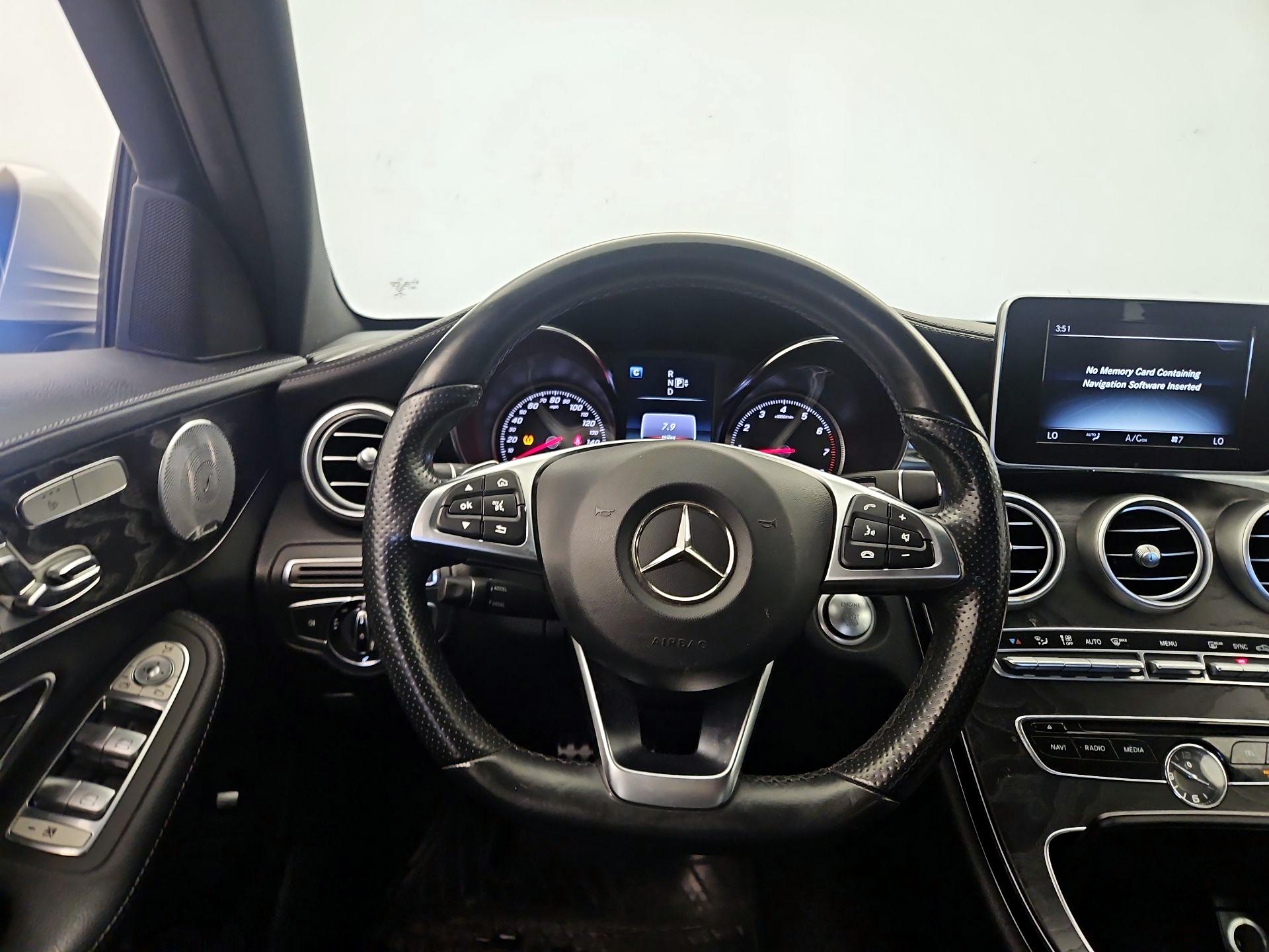 Thumbnail: 2015 Mercedes-Benz C-Class - 10