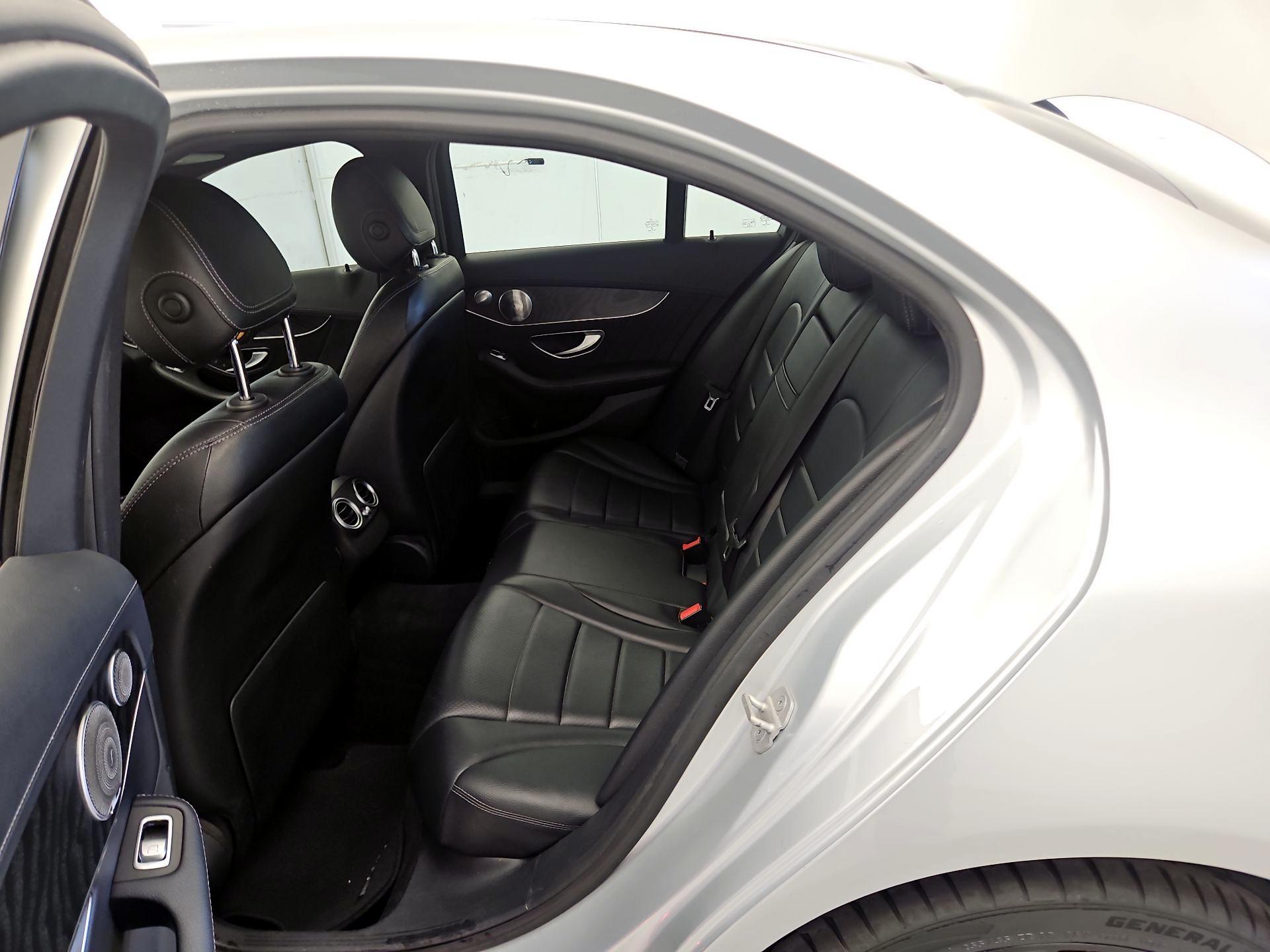 Thumbnail: 2015 Mercedes-Benz C-Class - 19