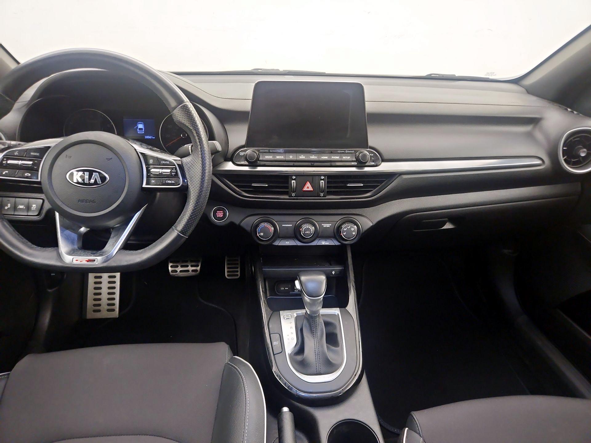 Thumbnail: 2020 Kia Forte - 9