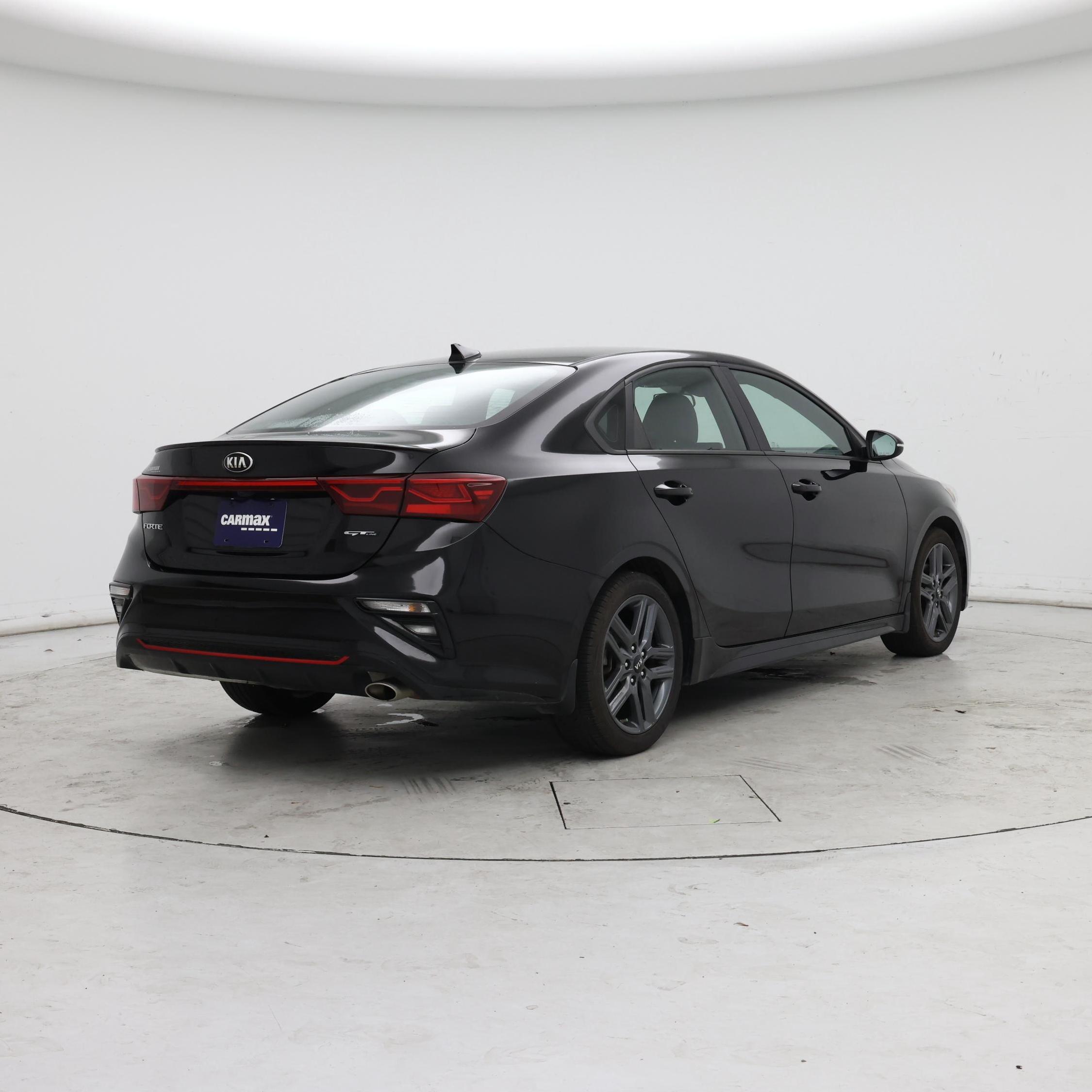 Thumbnail: 2020 Kia Forte - 8