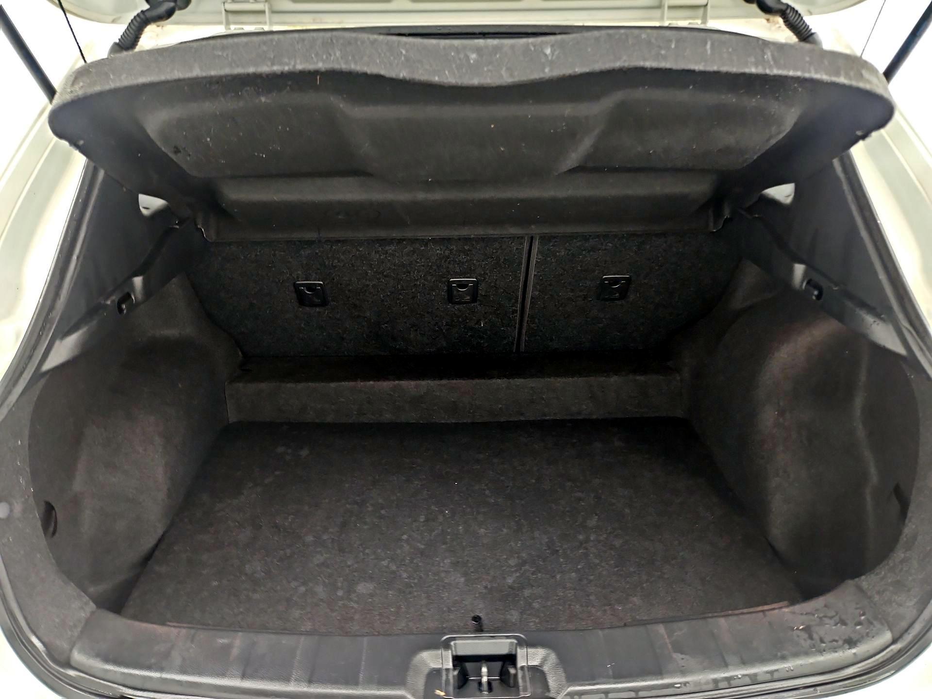 Thumbnail: 2017 Nissan Rogue Sport - 20