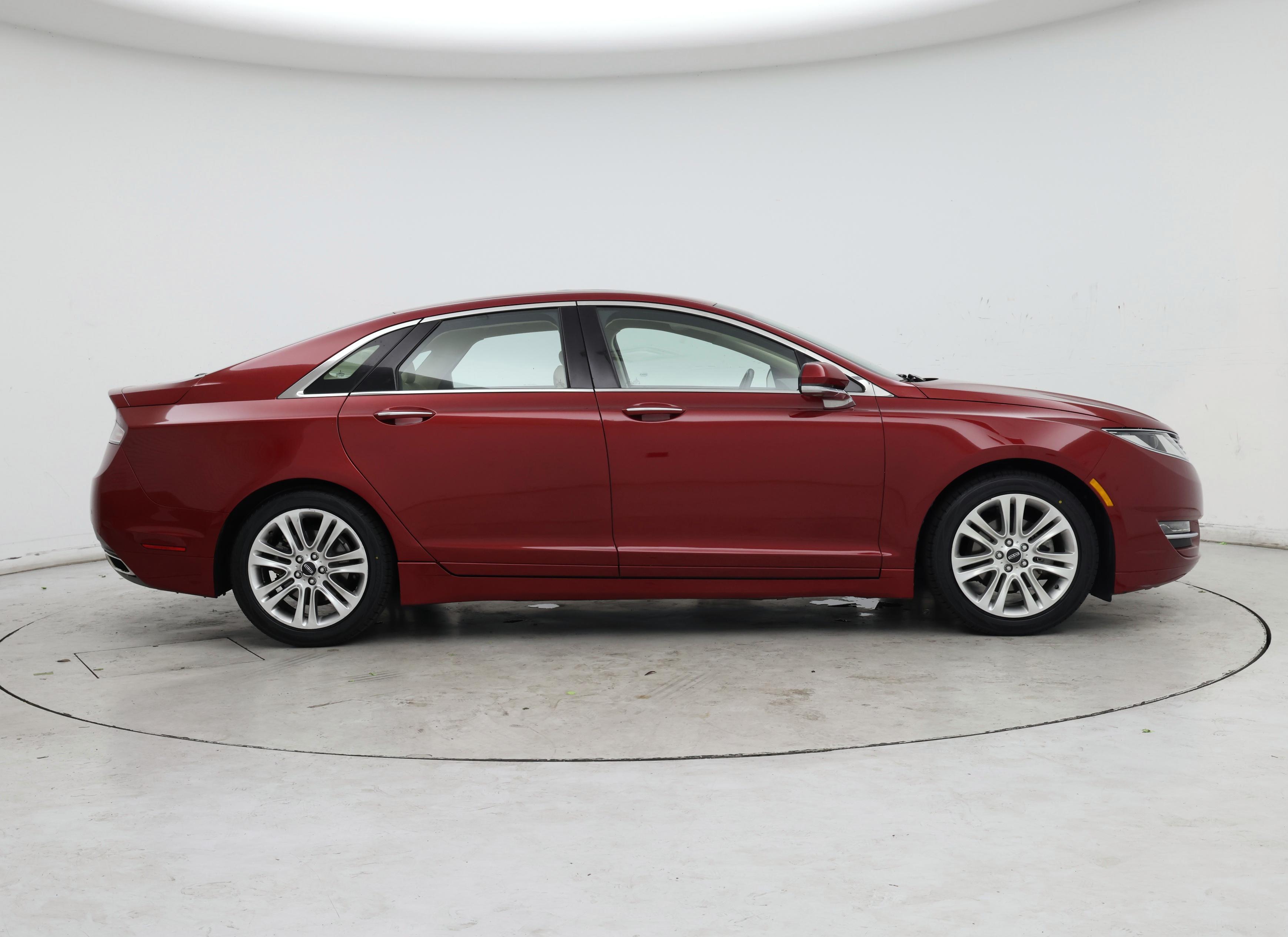 Thumbnail: 2014 Lincoln MKZ - 7