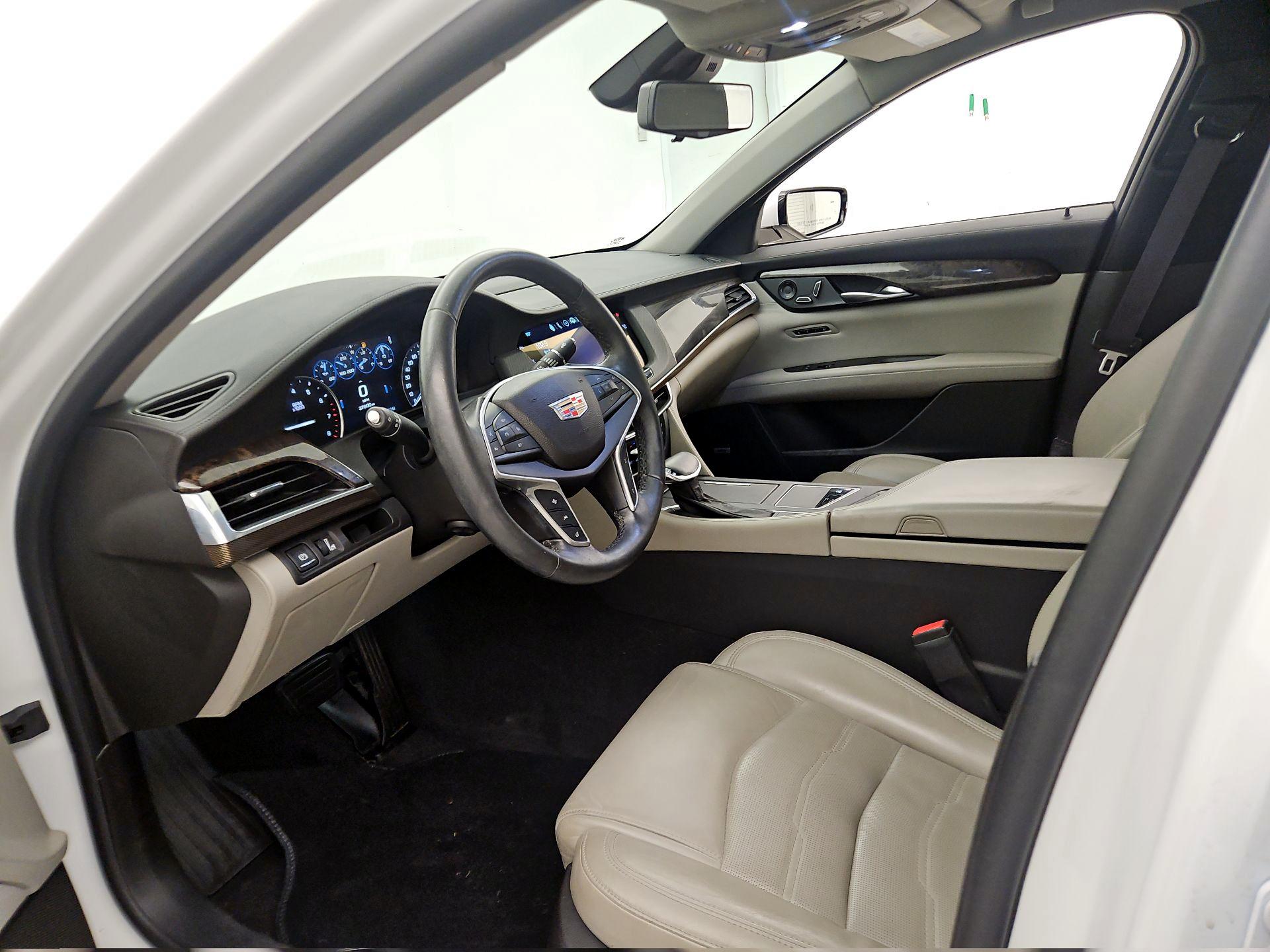 Thumbnail: 2016 Cadillac CT6 - 11