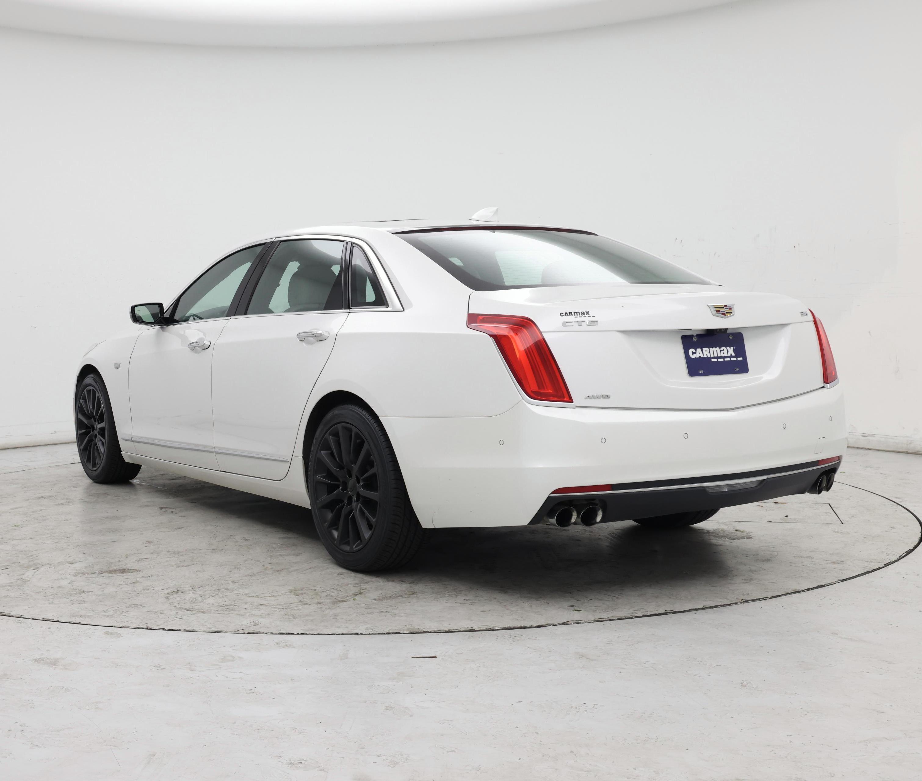 Thumbnail: 2016 Cadillac CT6 - 2