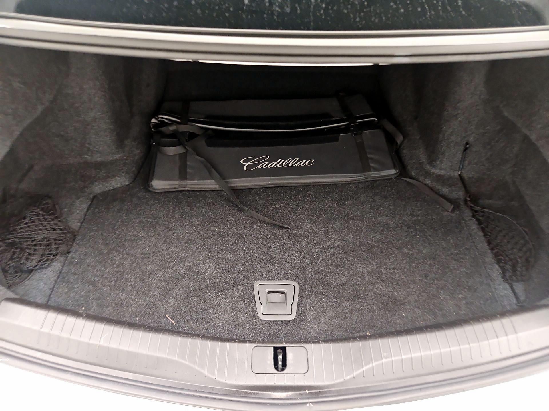 Thumbnail: 2016 Cadillac CT6 - 20