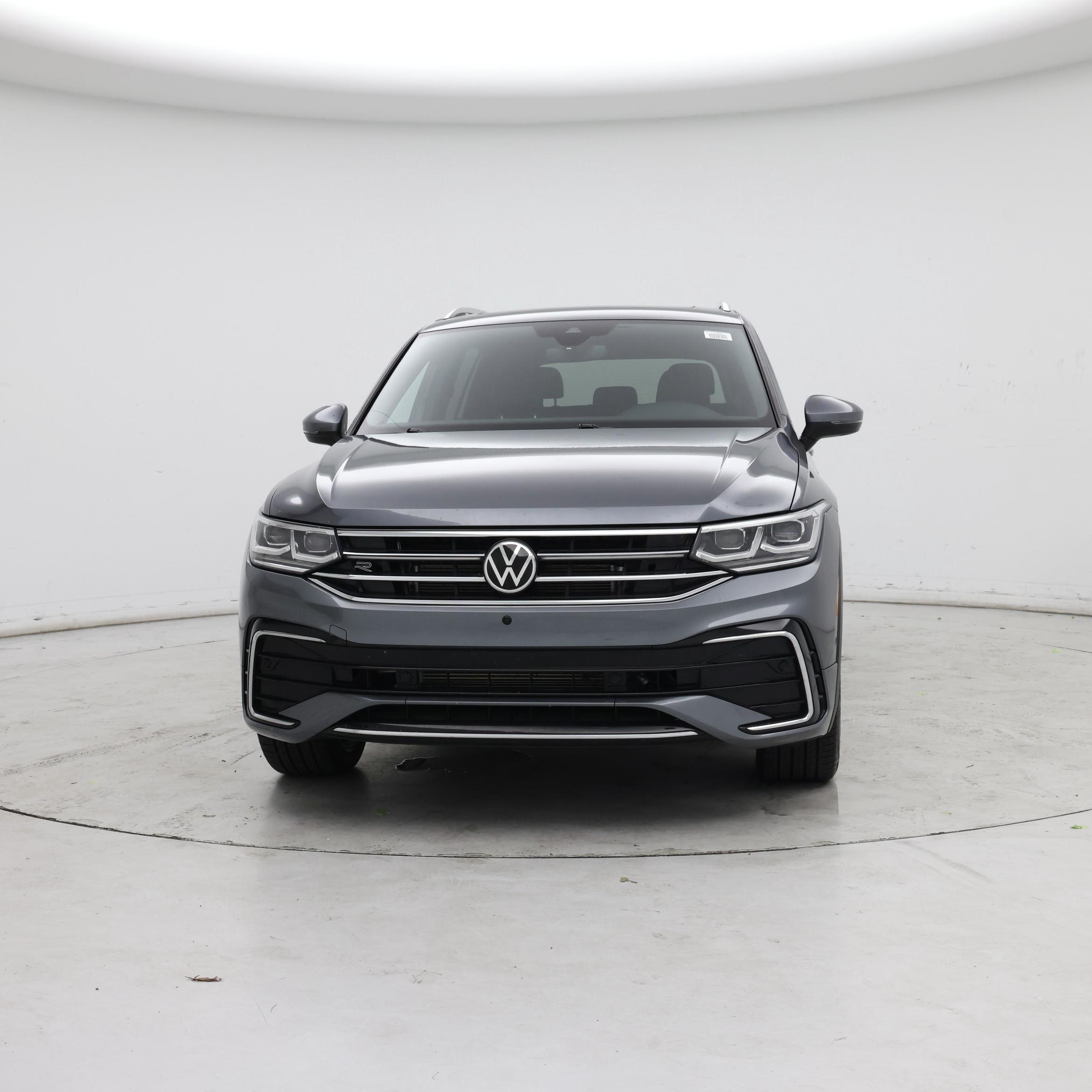 Thumbnail: 2022 Volkswagen Tiguan - 5