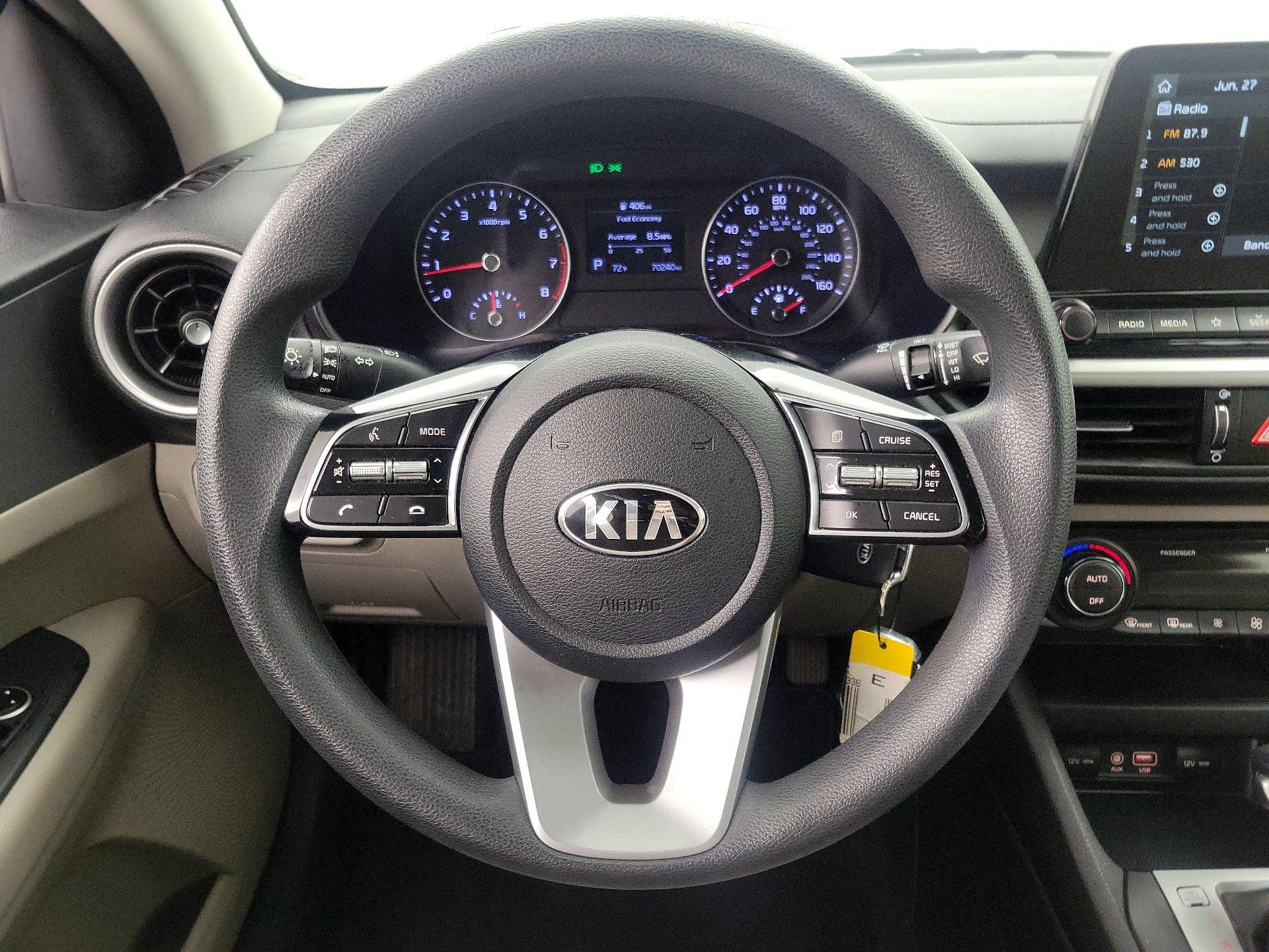 Thumbnail: 2019 Kia Forte - 10