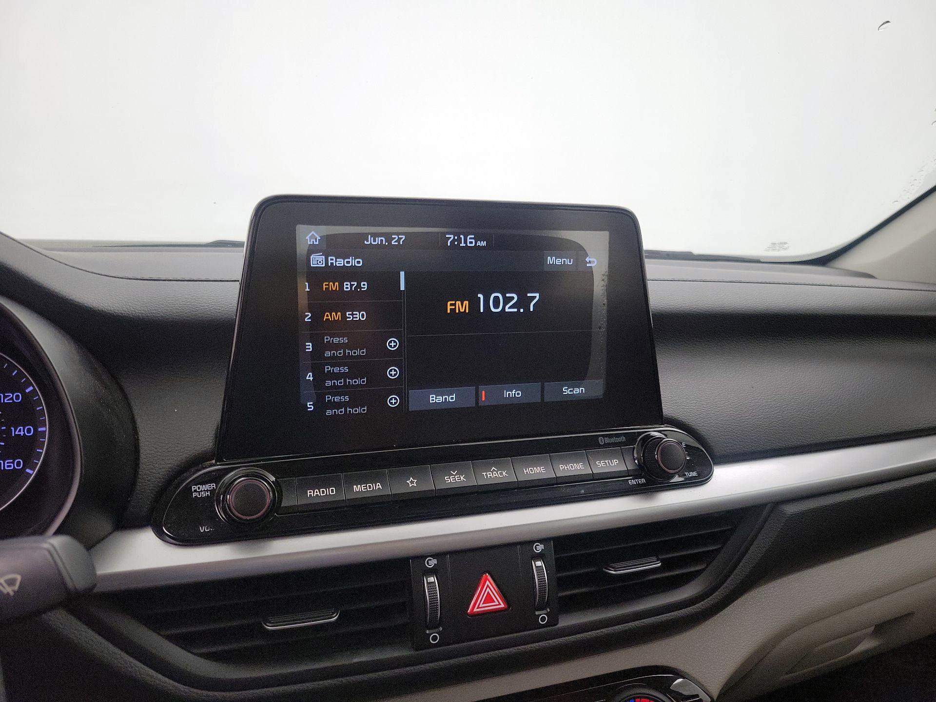 Thumbnail: 2019 Kia Forte - 15