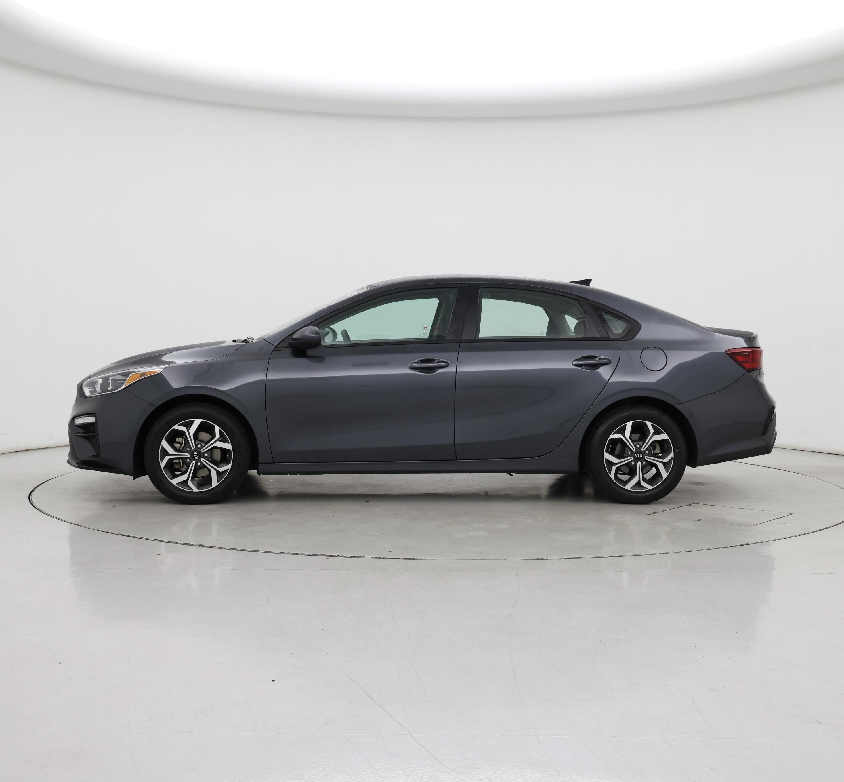 Thumbnail: 2019 Kia Forte - 3