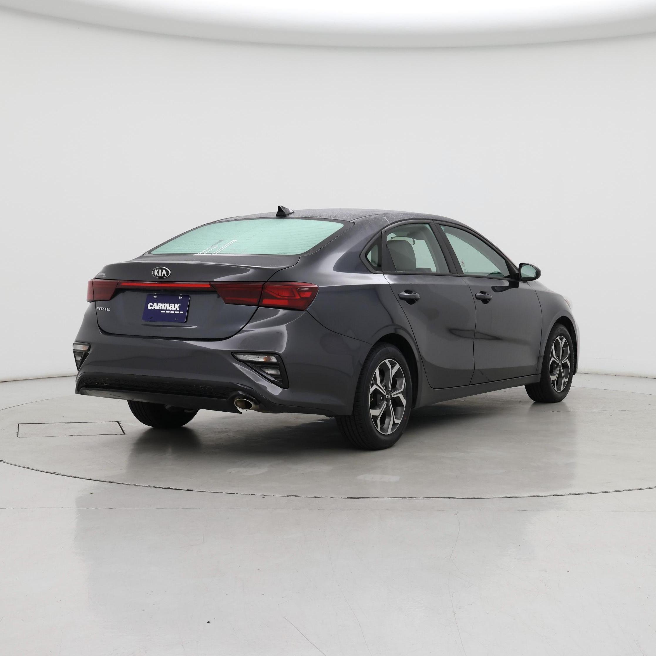 Thumbnail: 2019 Kia Forte - 8