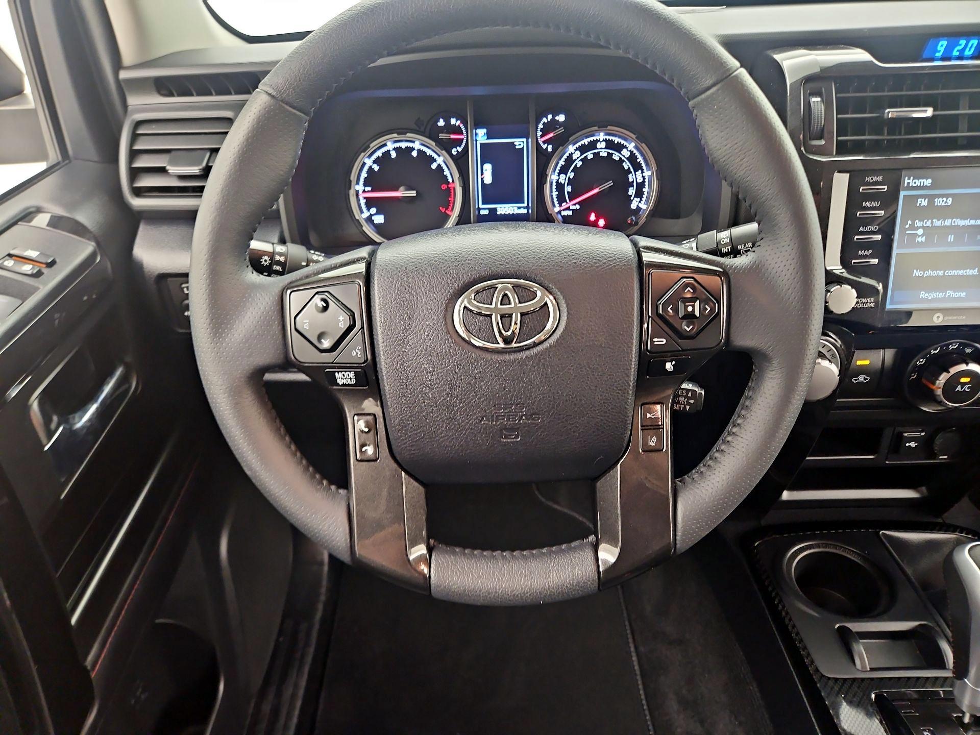 Thumbnail: 2022 Toyota 4Runner - 10