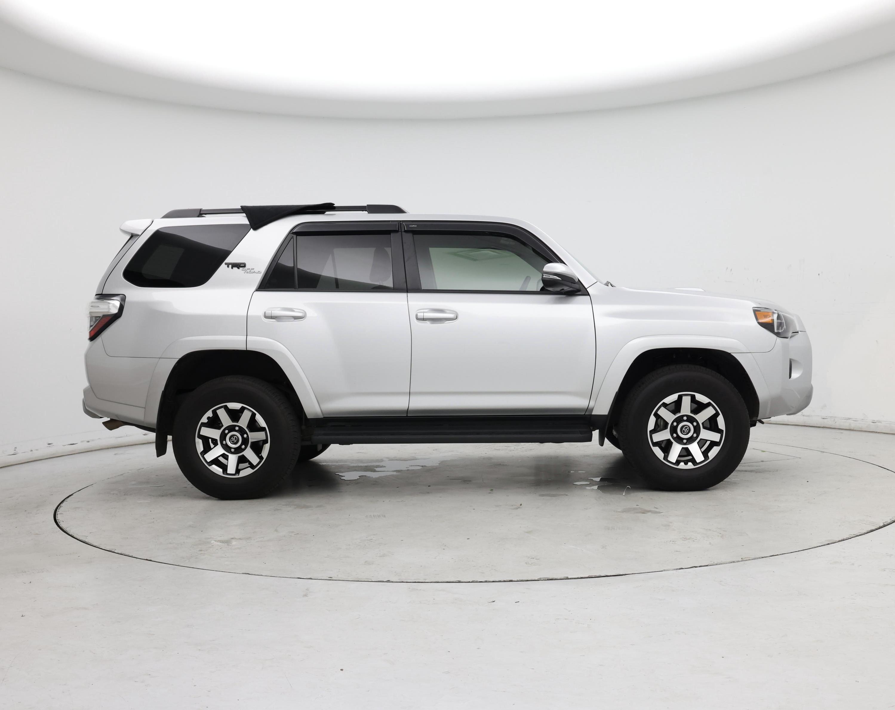 Thumbnail: 2022 Toyota 4Runner - 7