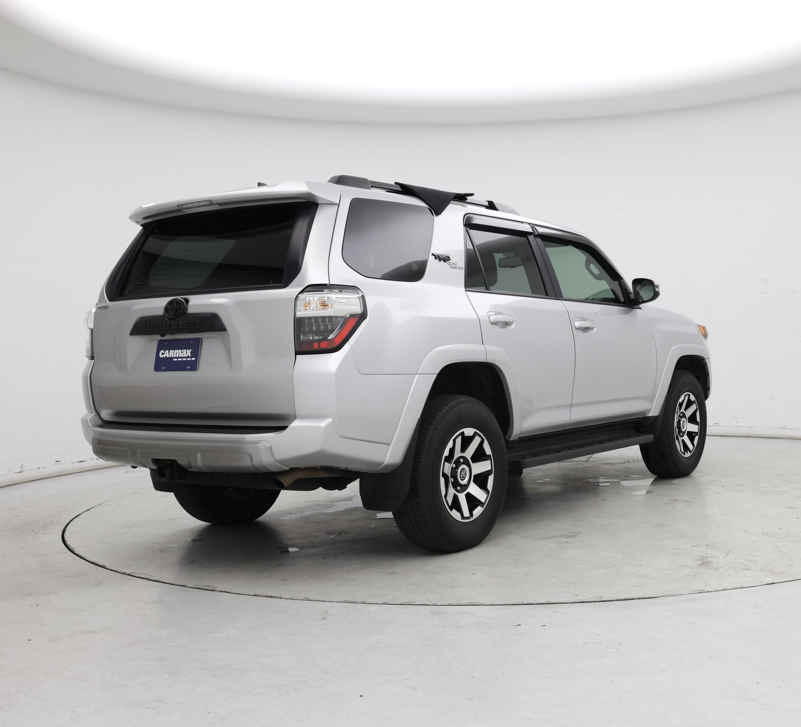Thumbnail: 2022 Toyota 4Runner - 8