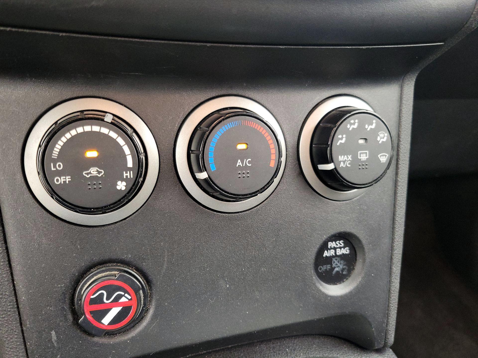 Thumbnail: 2013 Nissan Rogue - 15